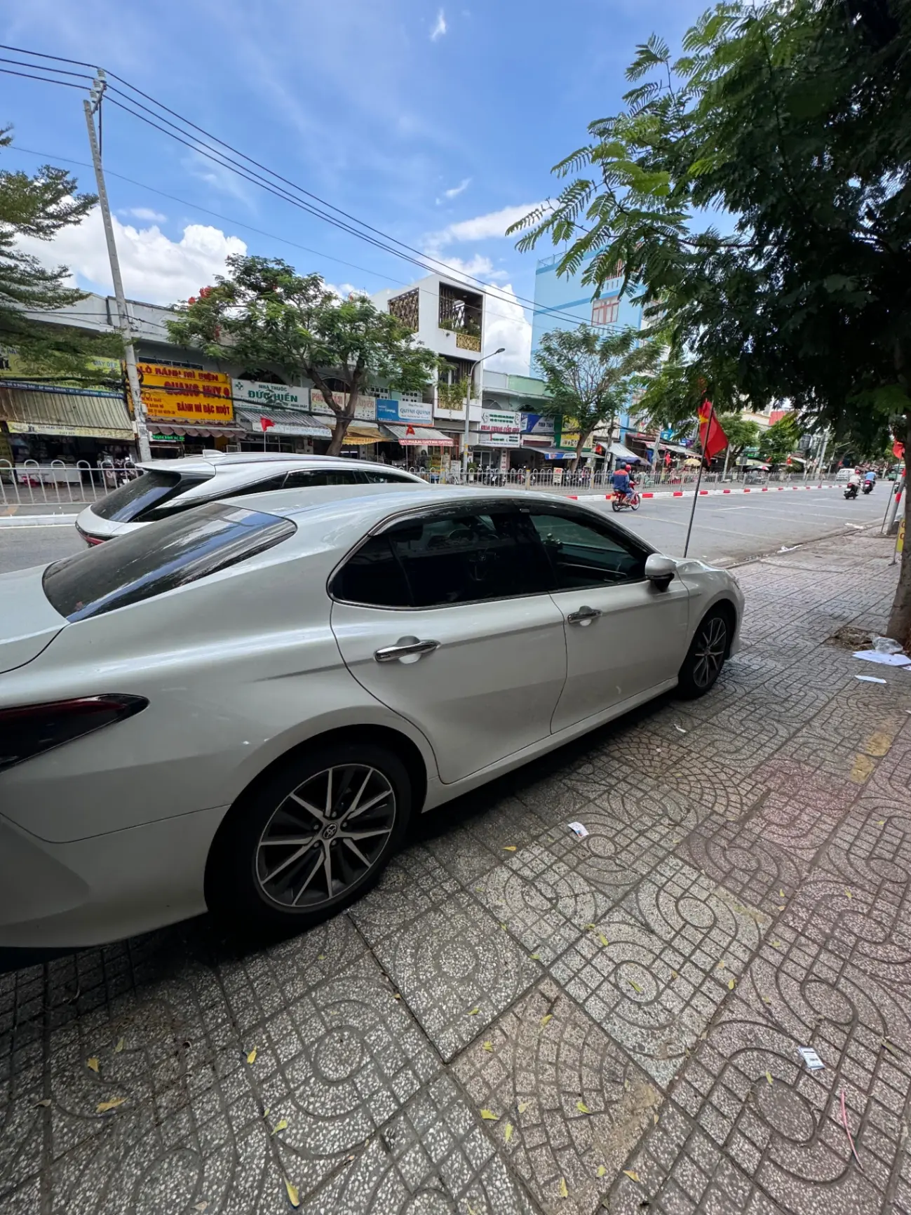 Toyota Camry 2.5 Q 2022 - Ngoại thất 2