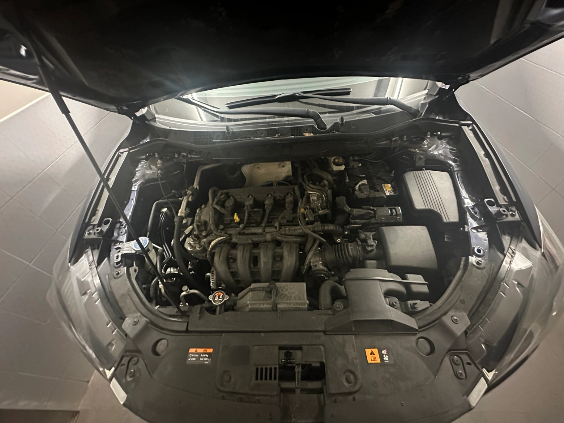 Mazda Cx5 2.0 AT 2017 - Khoang động cơ 1