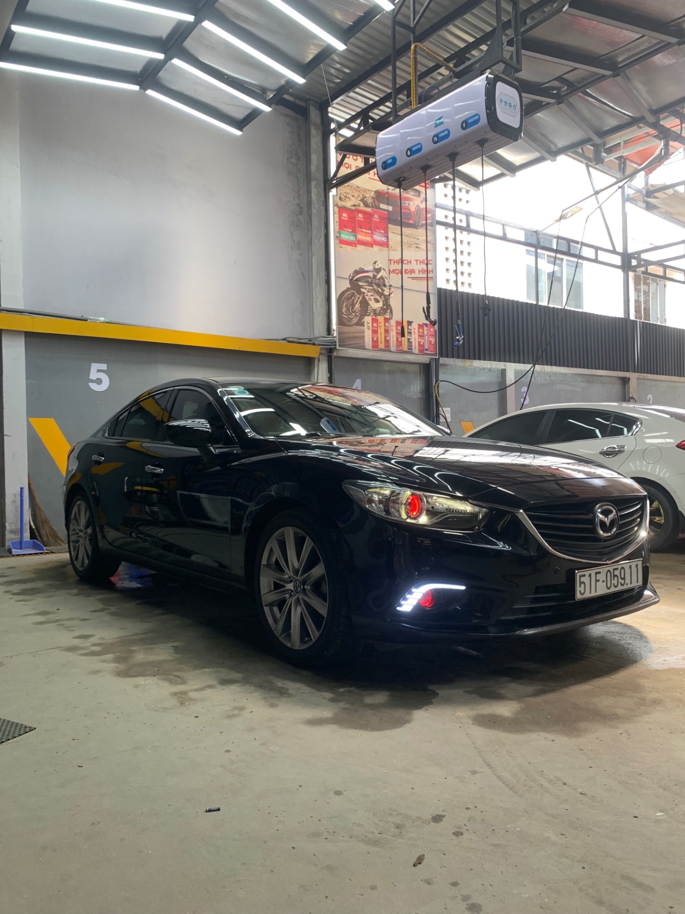 Mazda 6 2.5 AT 2014 - Ngoại thất 2