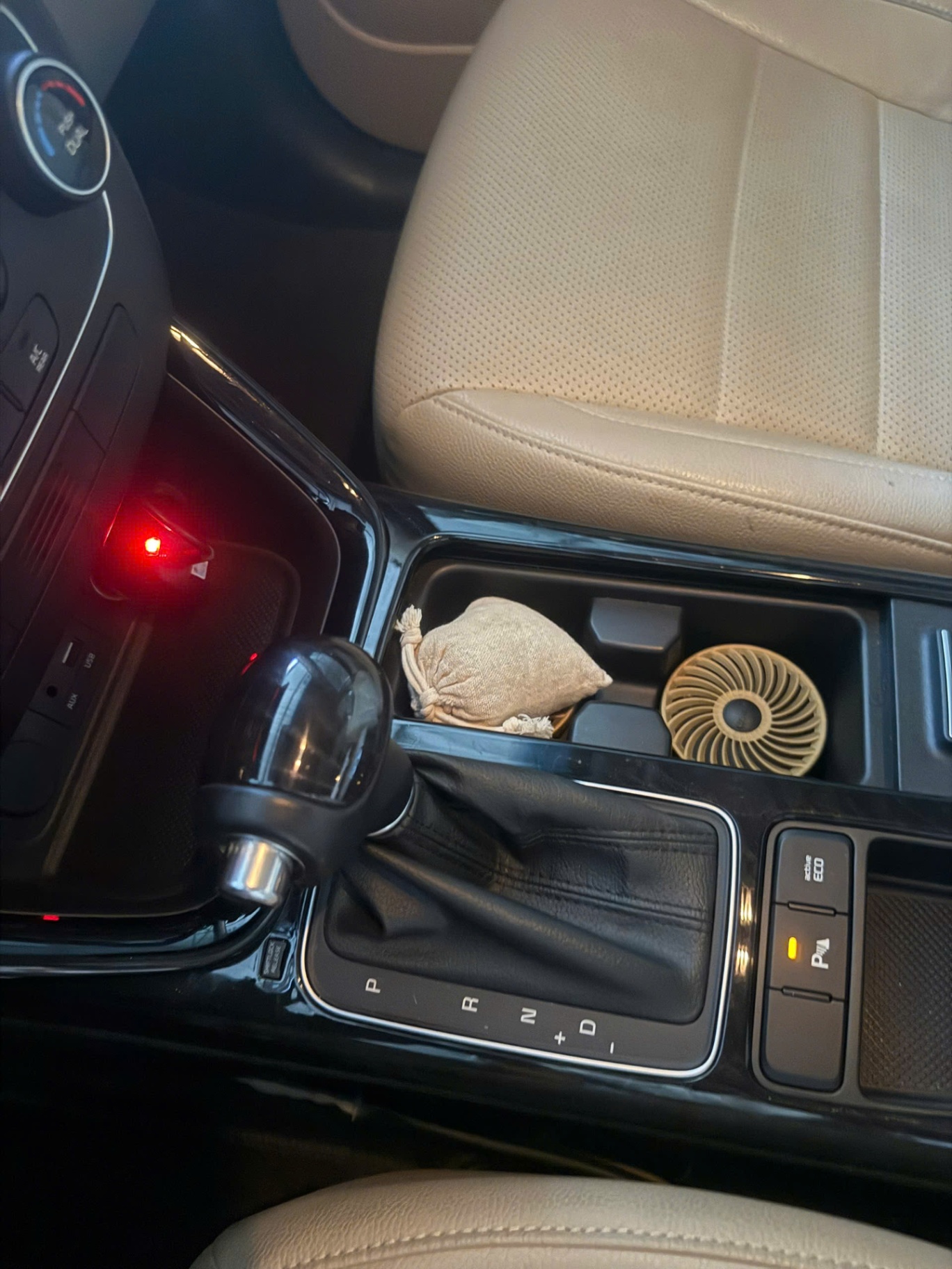 Kia Sorento 2.2 DAT Premium 2020 - Nội thất 5