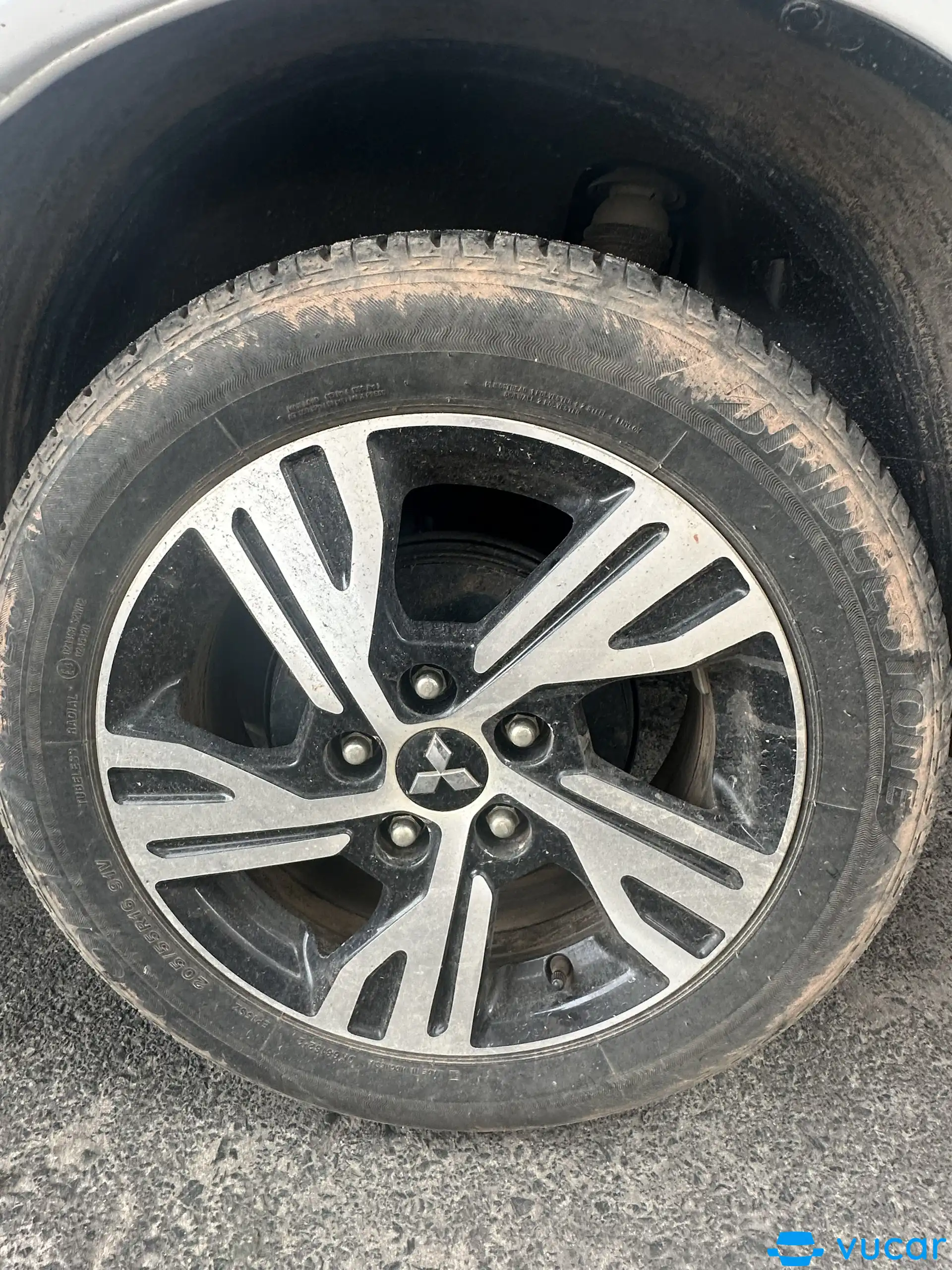 Mitsubishi Xpander 1.5 AT 2022 - Ngoại thất 2