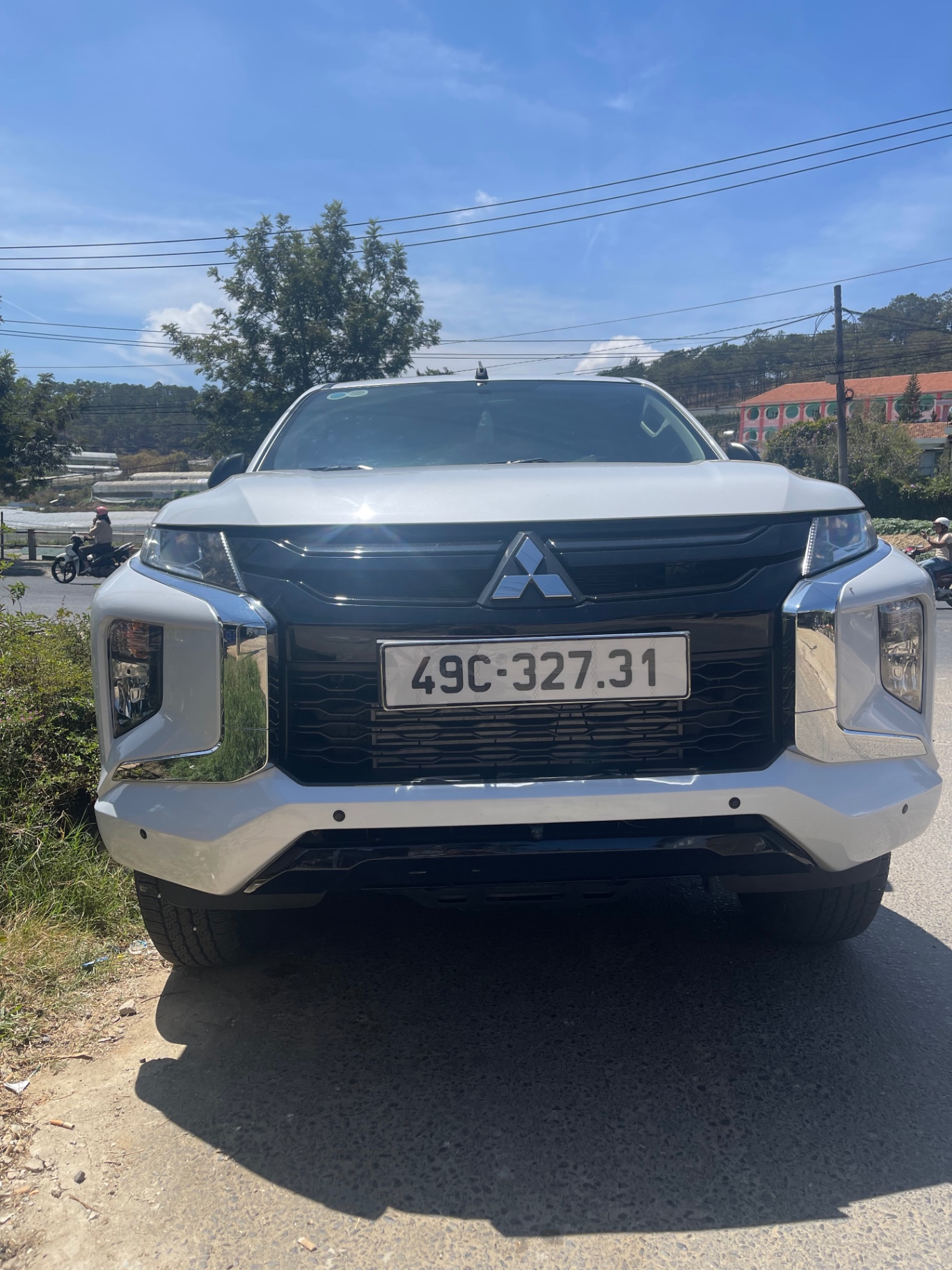 Mitsubishi Triton 4x4 MT 2023