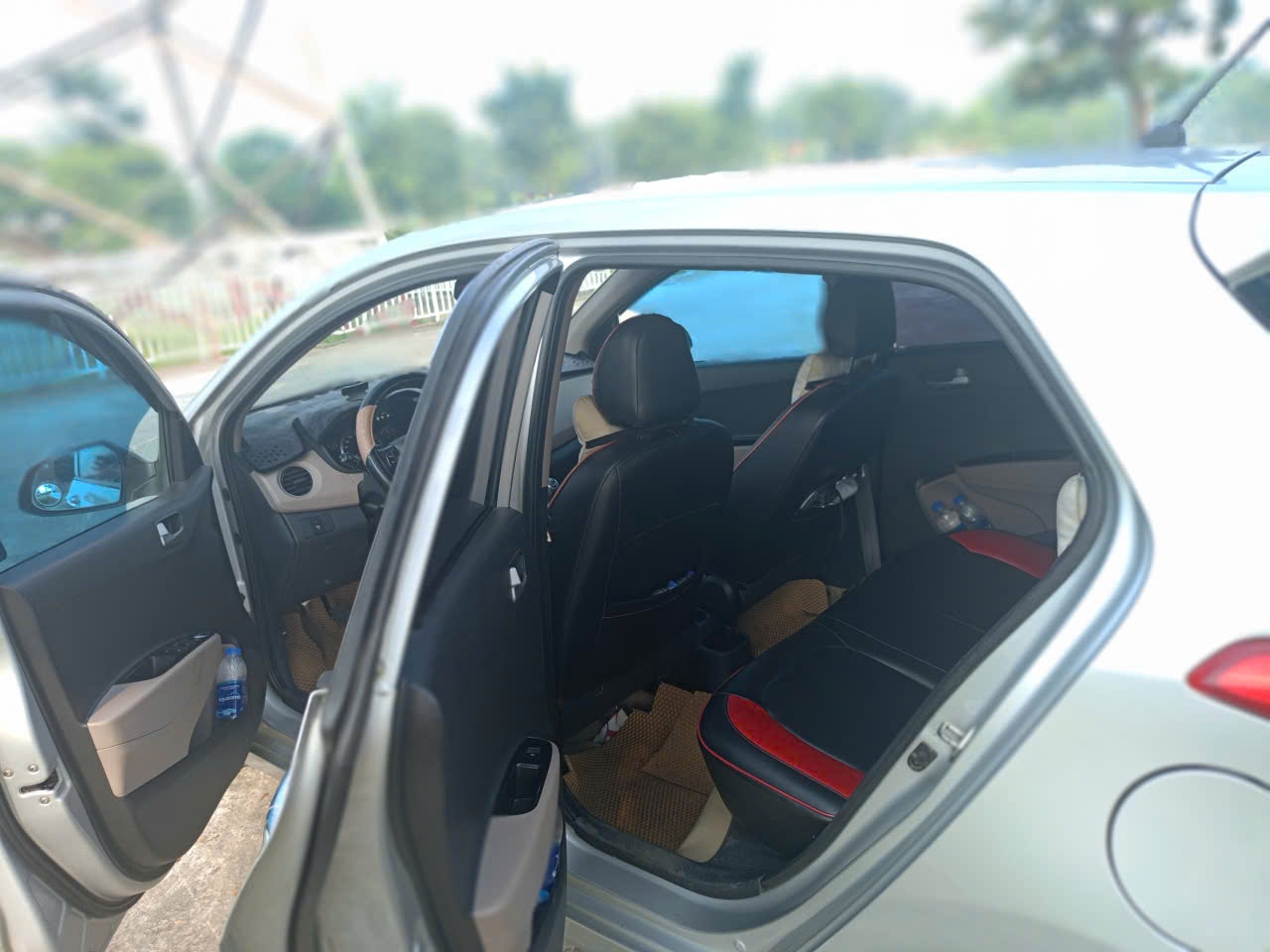 Hyundai I10 Grand 1.0 MT 2014 - Nội thất 3