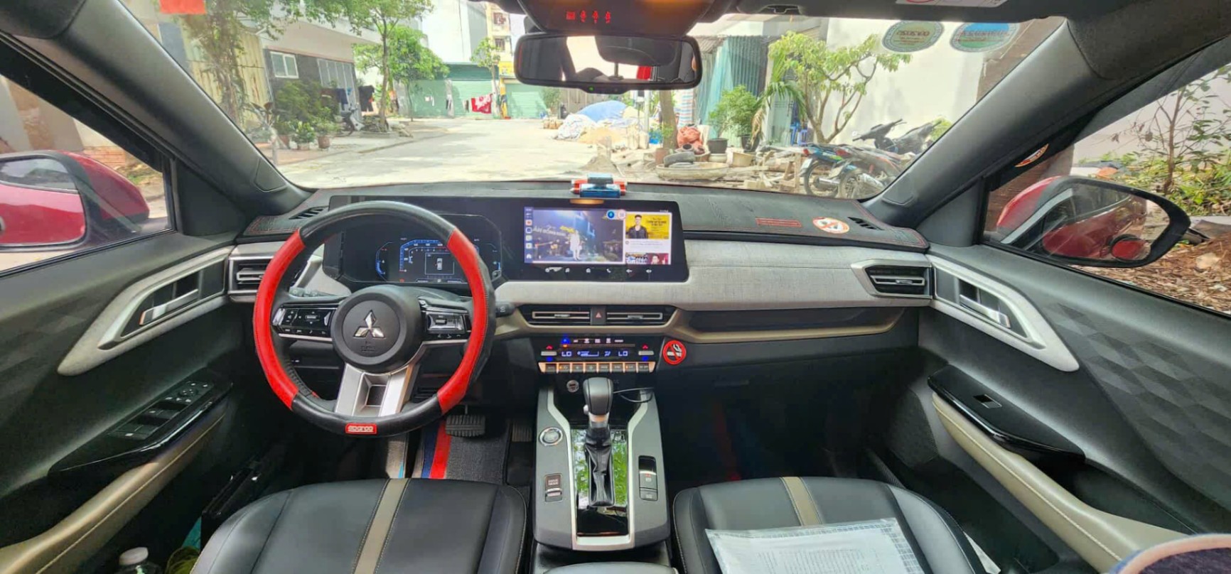 Mitsubishi Xforce Premium 2024 - Nội thất 9