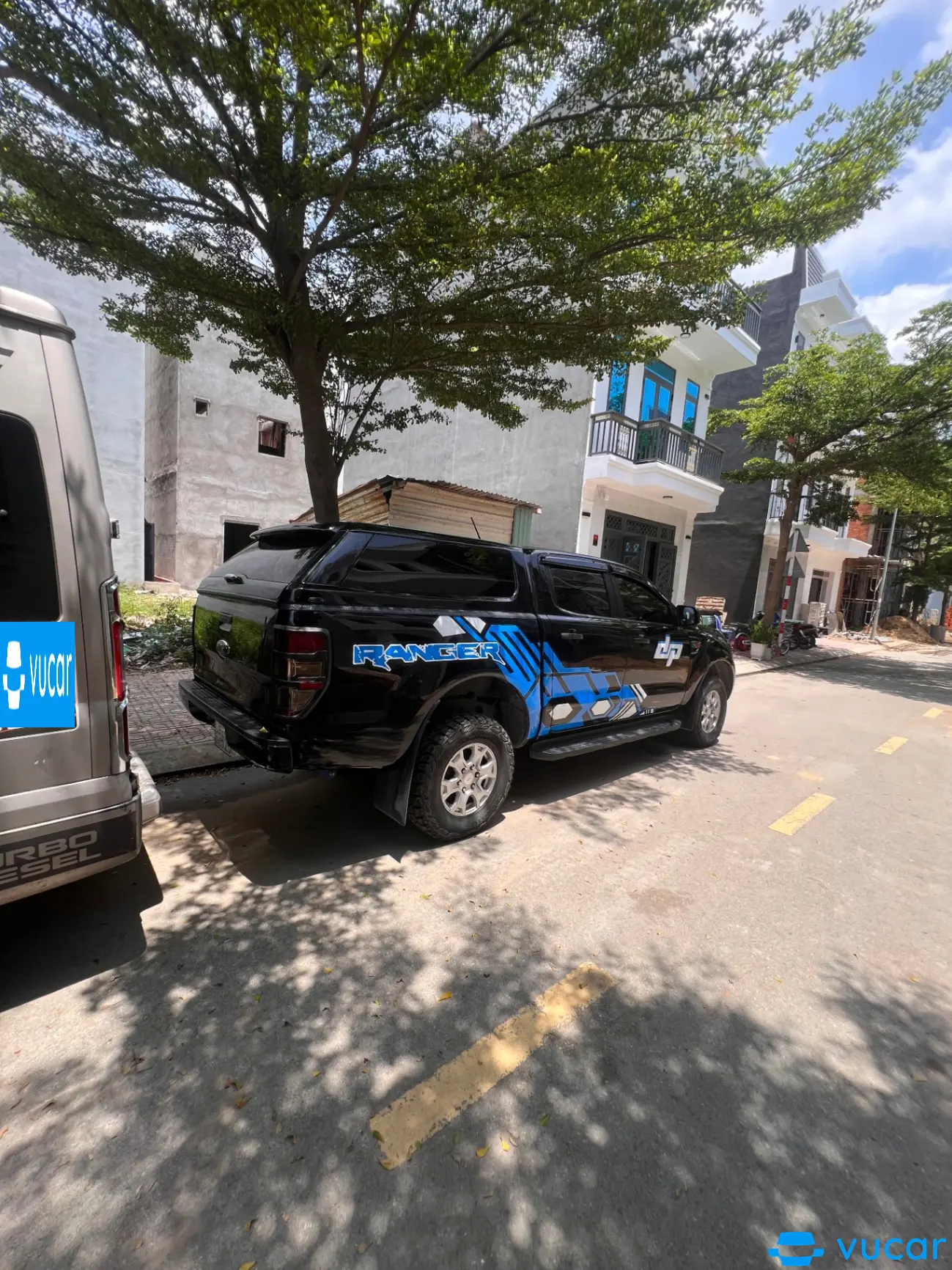 Ford Ranger XLS 2.2L 4x2 AT 2019 - Ngoại thất 2
