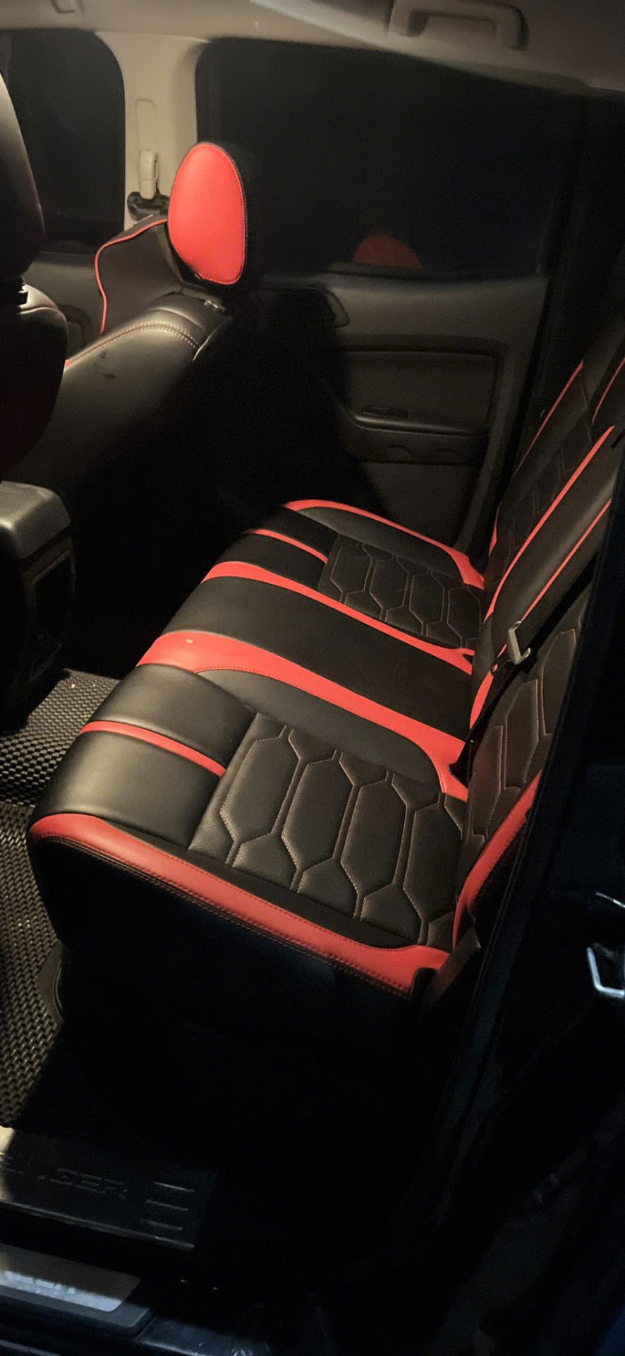 Ford Ranger XLS 2.2L 4x2 AT 2019 - Nội thất 2