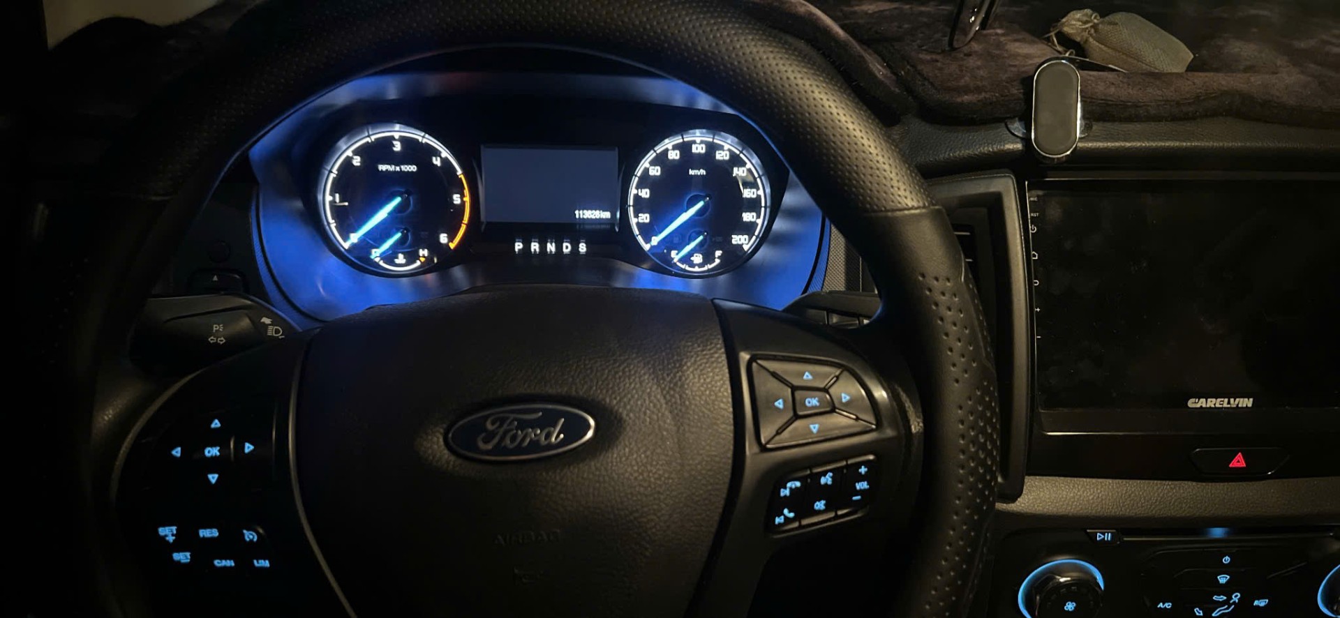 Ford Ranger XLS 2.2L 4x2 AT 2019 - Nội thất 3