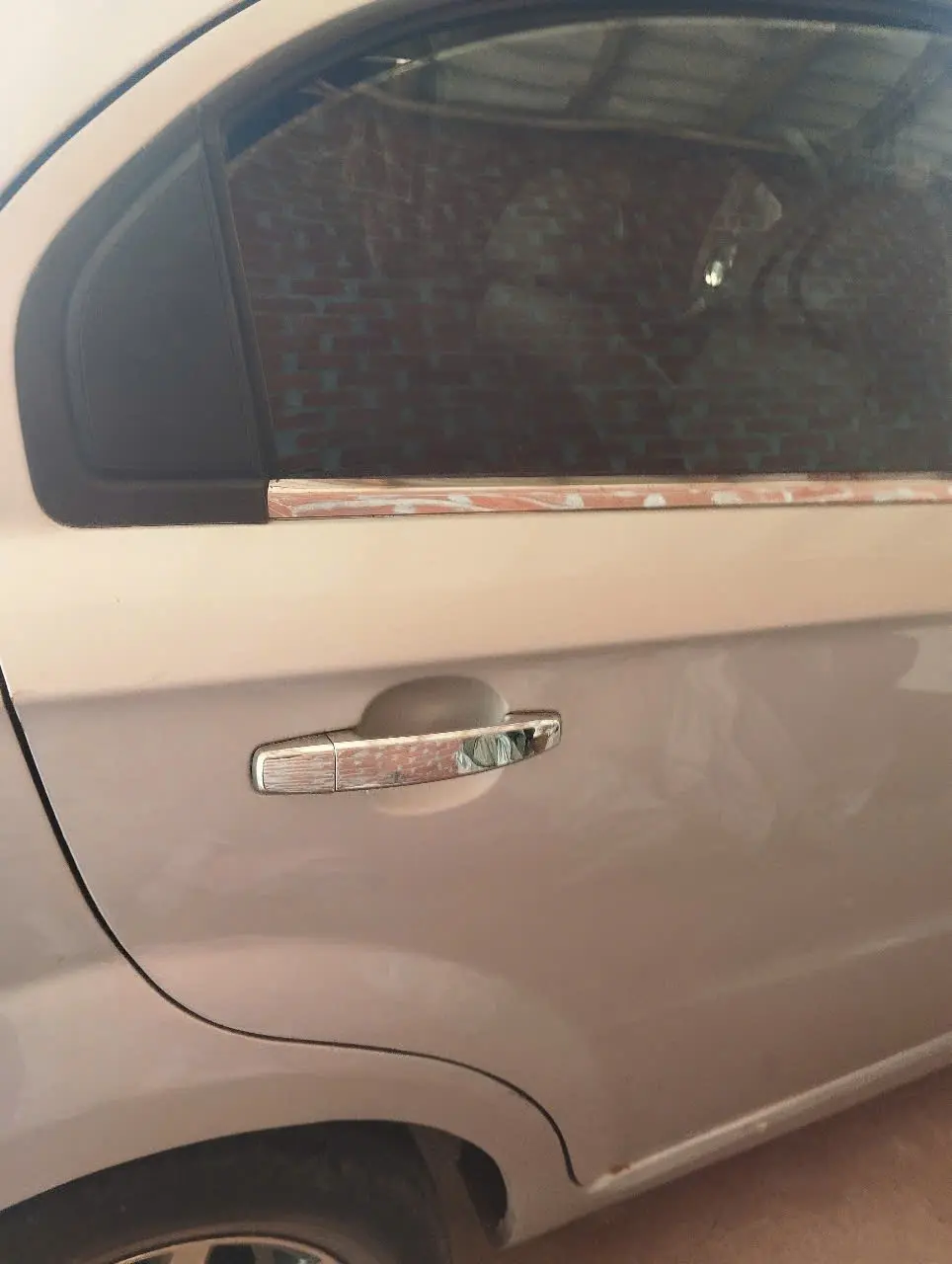 Chevrolet Aveo 1.5 MT 2012 - Ngoại thất 4