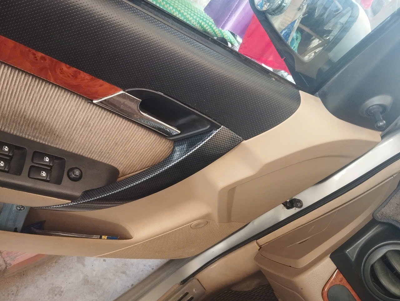 Chevrolet Aveo 1.5 MT 2012 - Nội thất 4