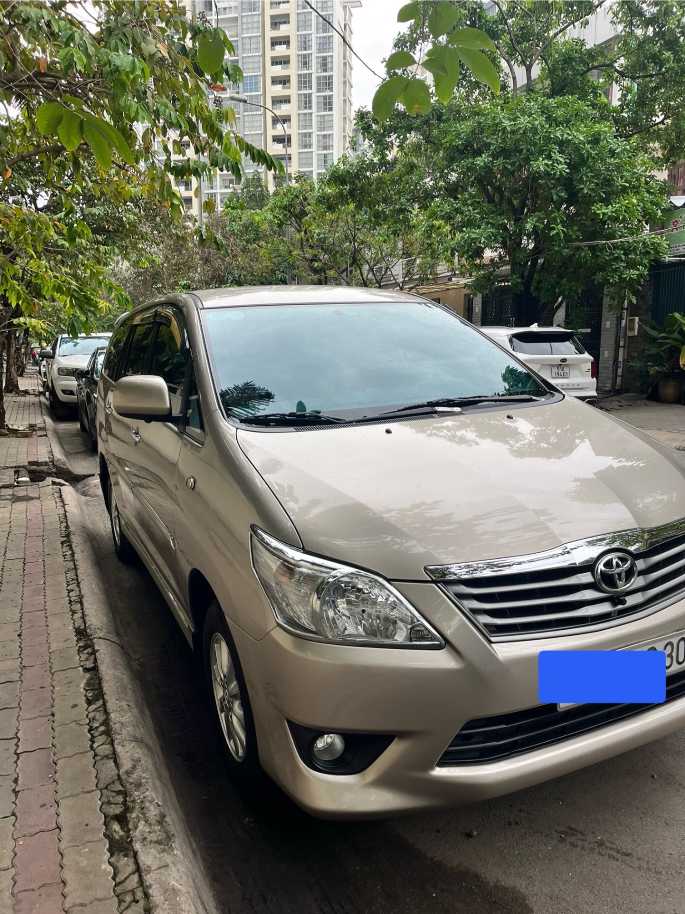 Toyota Innova 2.0G 2013