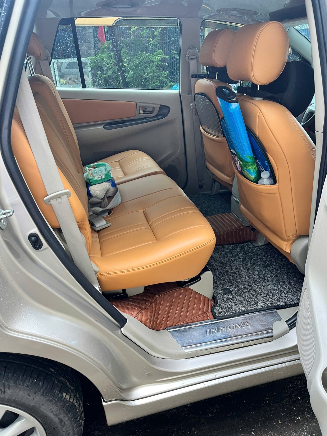 Toyota Innova 2.0G 2013 - Nội thất 4
