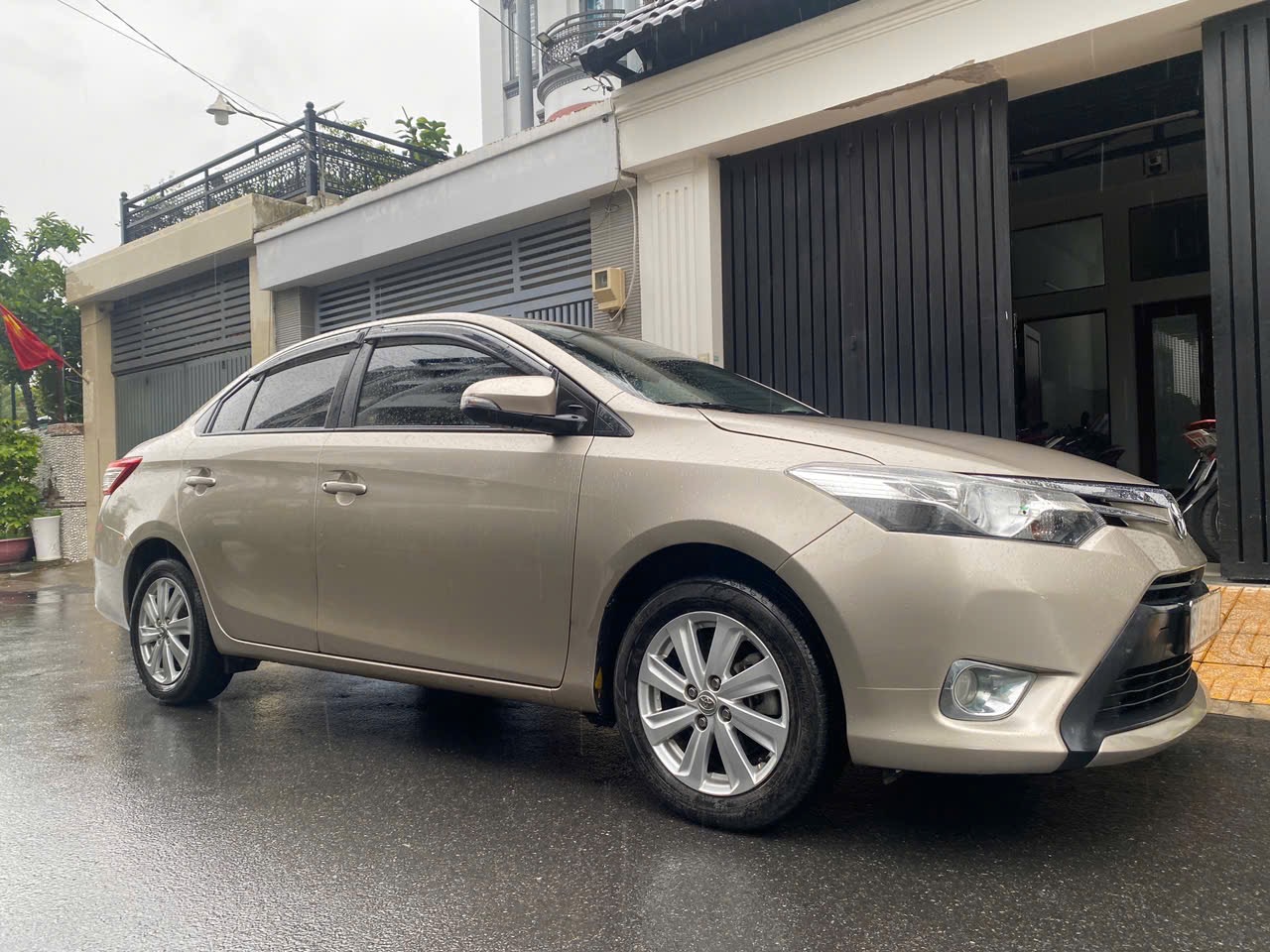Toyota Vios 1.5G 2014 - Ngoại thất 4