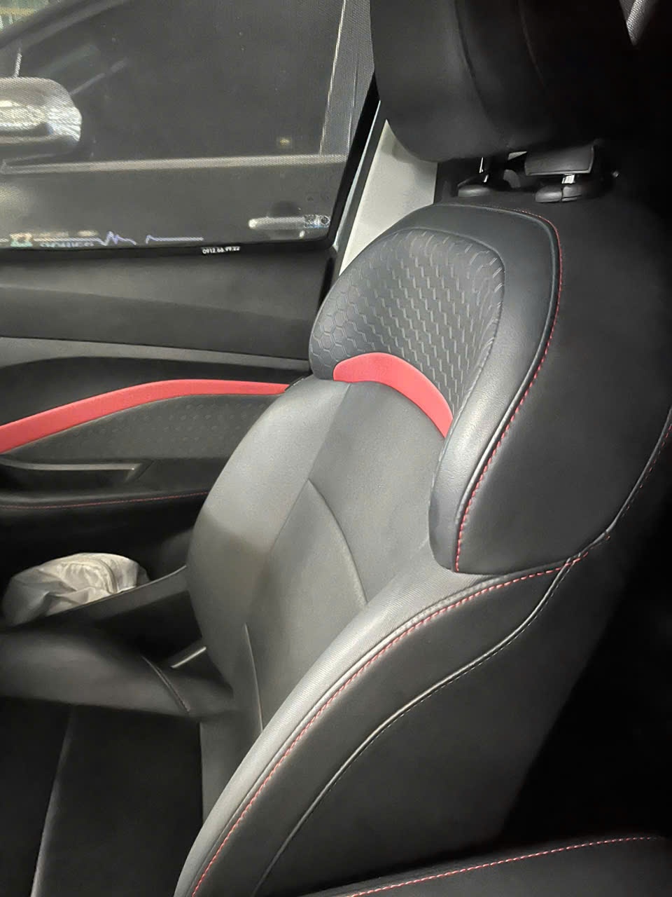 MG 5 Luxury 1.5 AT 2022 - Nội thất 4