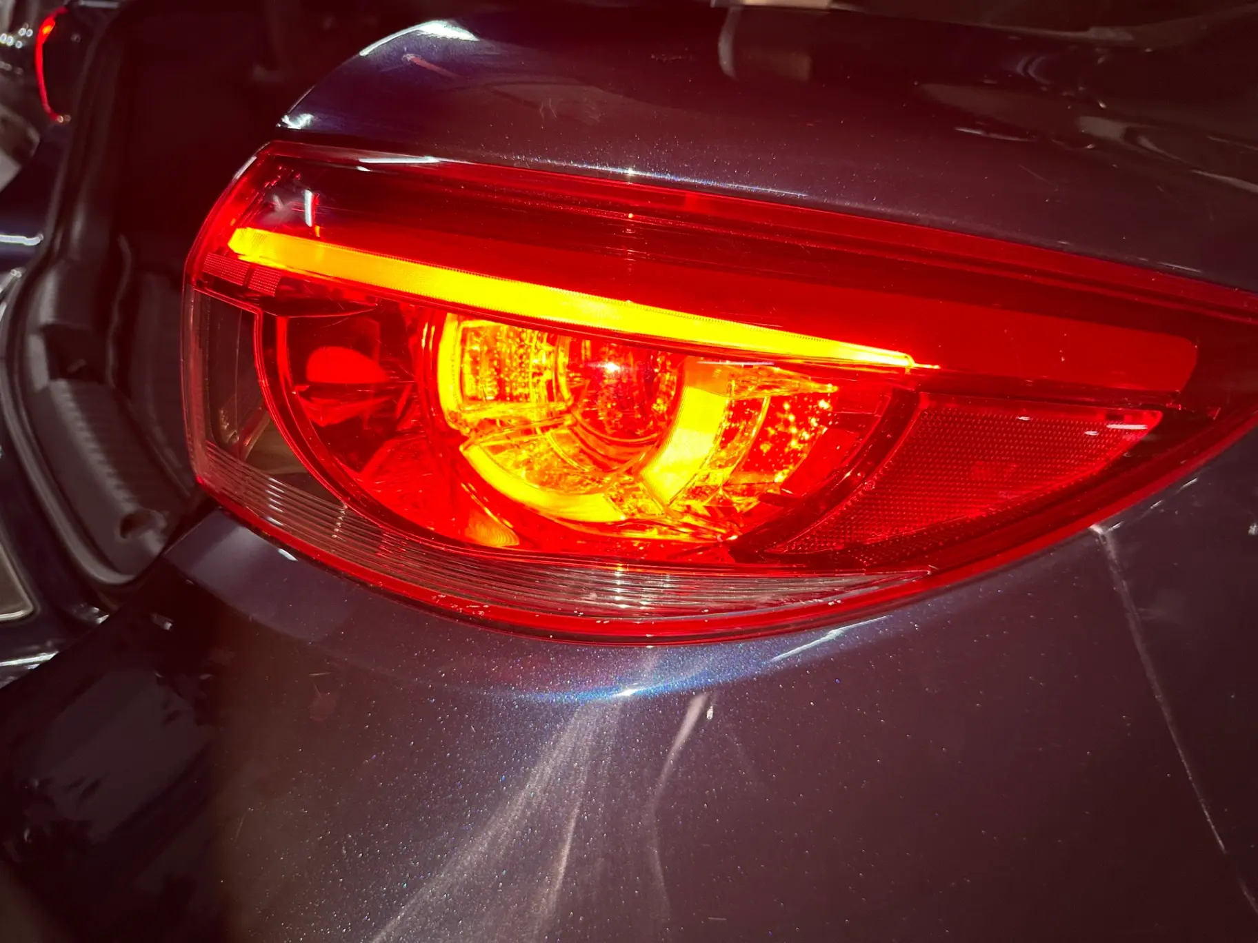 Mazda 6 Premium 2.0 AT 2019 - Ngoại thất 10