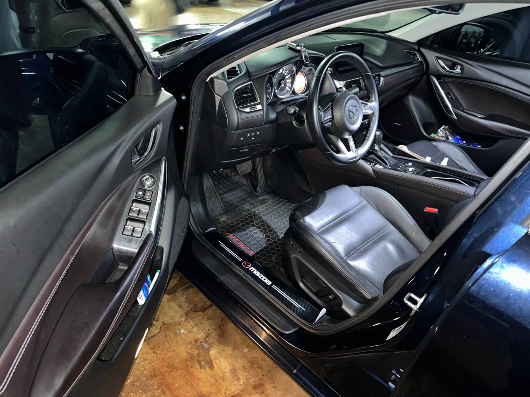 Mazda 6 Premium 2.0 AT 2019 - Nội thất 6