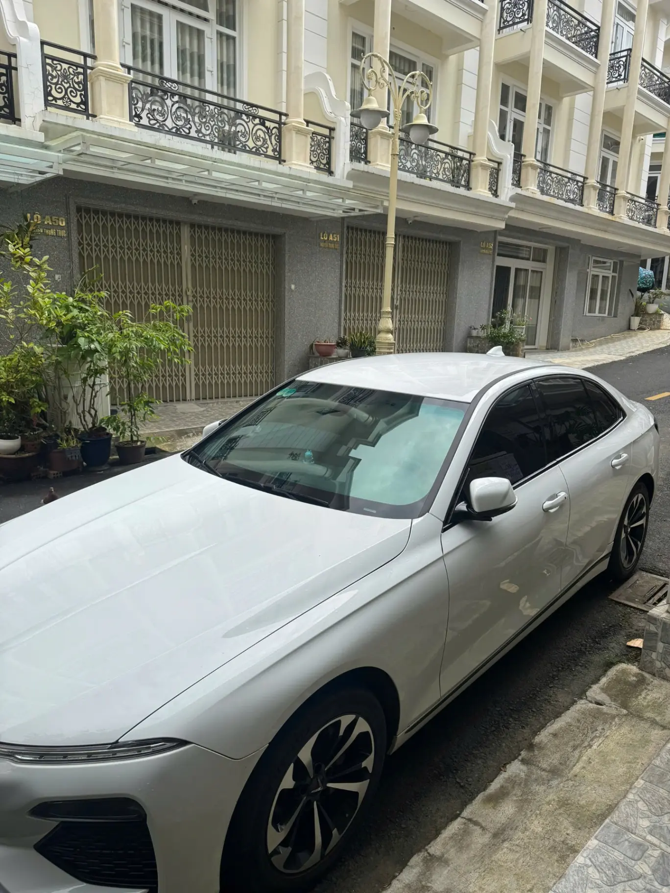 Vinfast Lux a 2.0 Base tiêu chuẩn 2022 - Ngoại thất 3