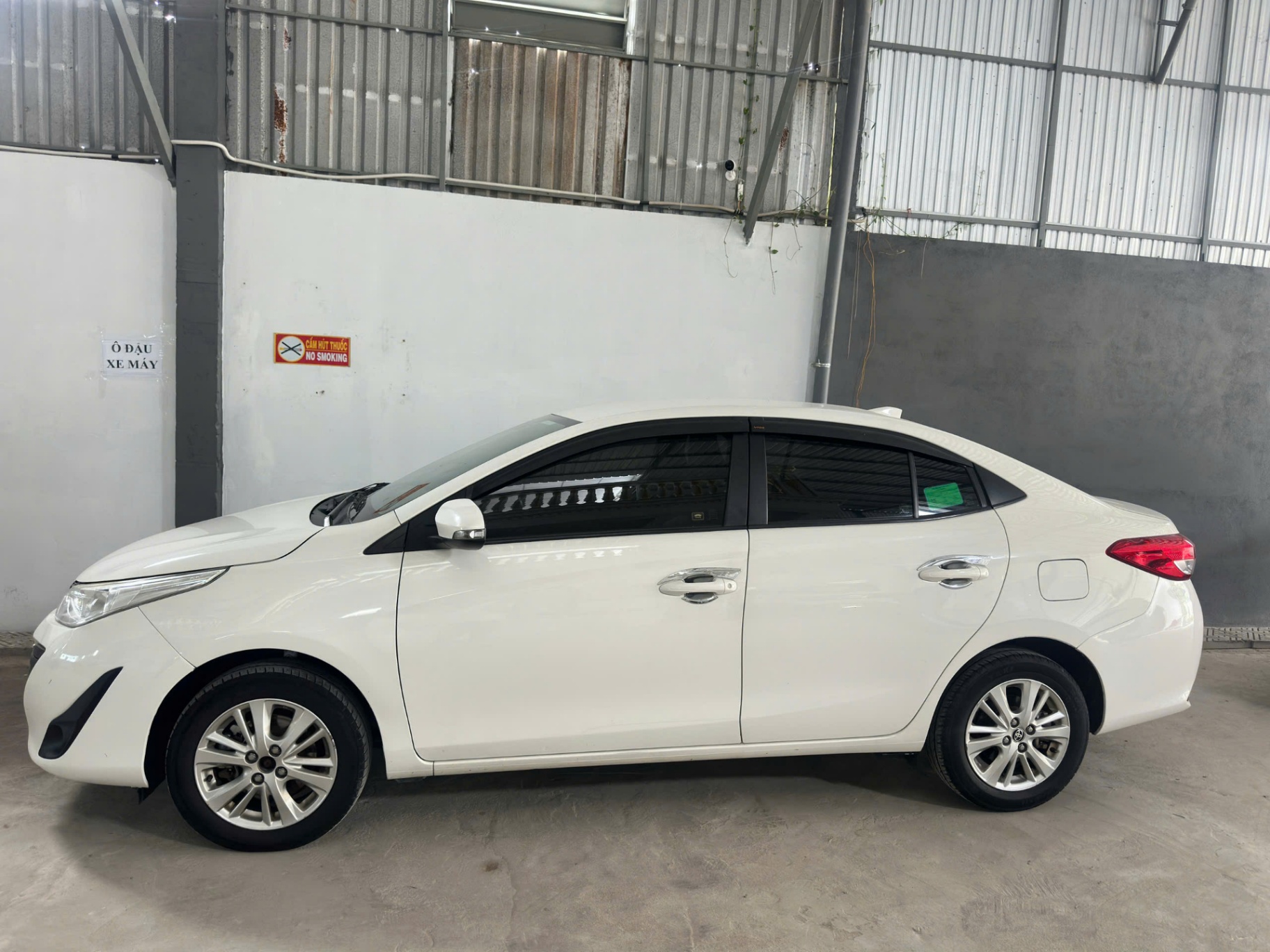 Toyota Vios 1.5E MT 2020