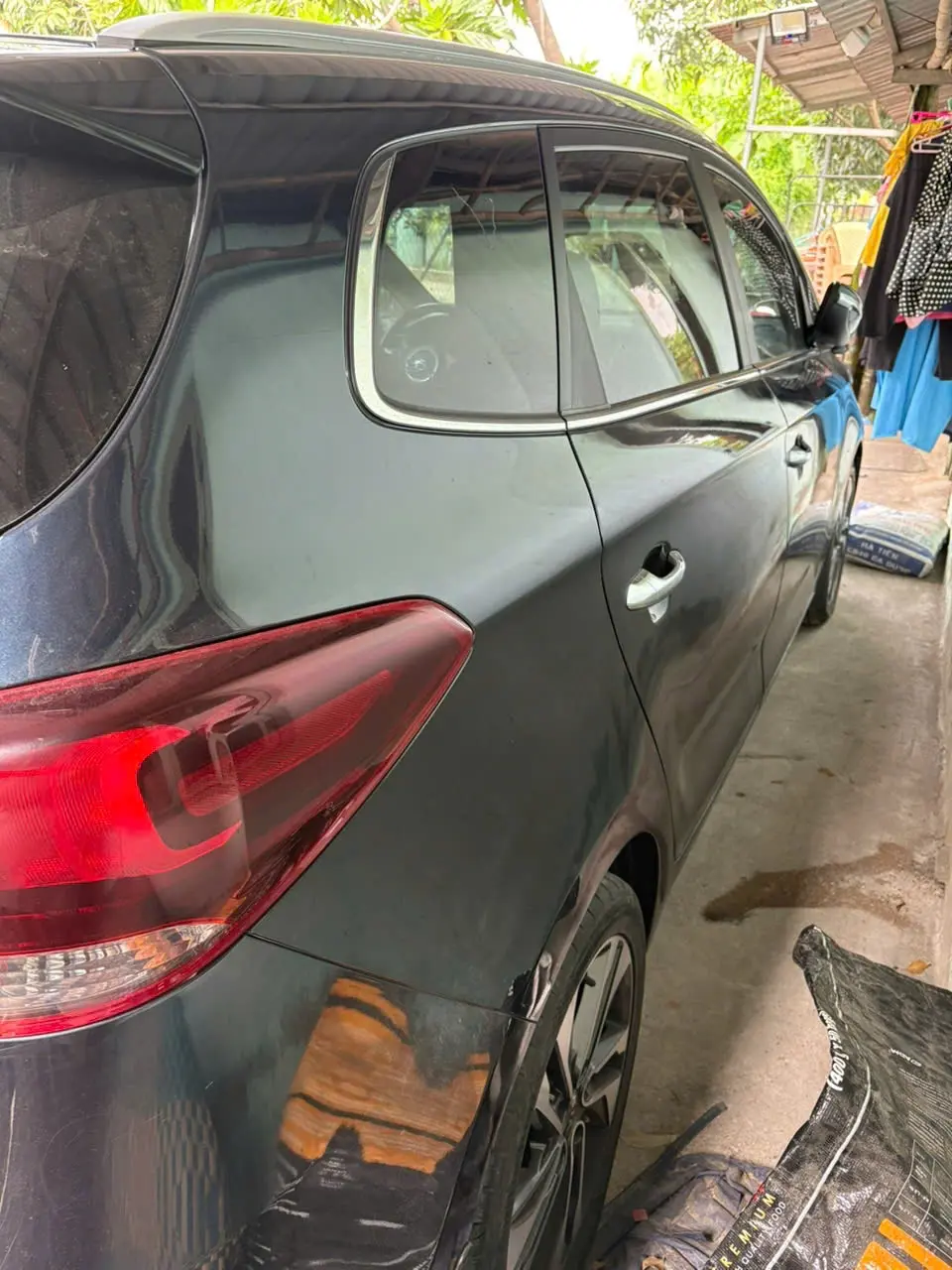 Kia Rondo GAT 2018 - Ngoại thất 4
