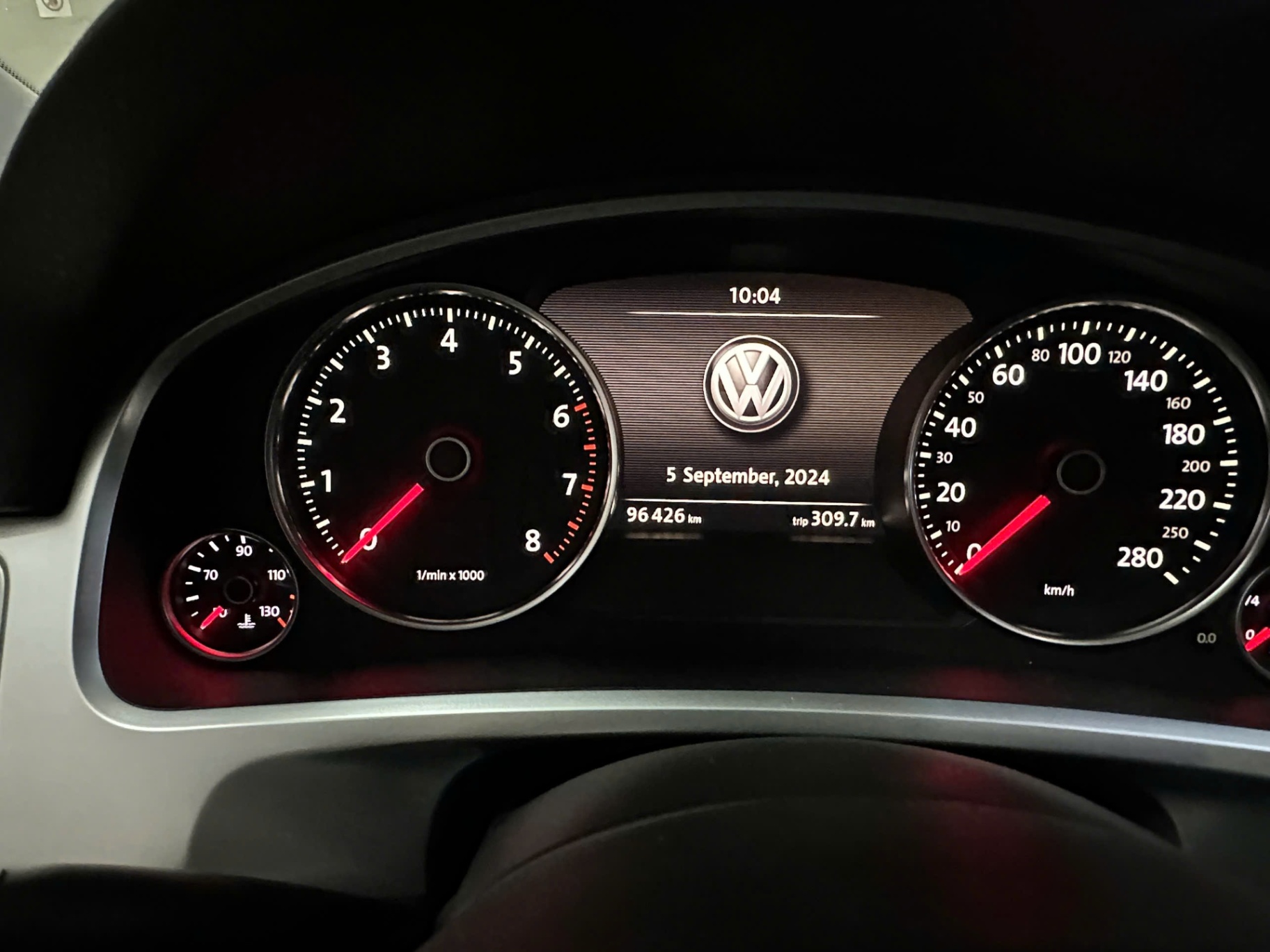 Volkswagen Touareg.V6.FSI.3.6 2016 Touareg.V6.FSI.3.6 2016 2016 - Nội thất 2