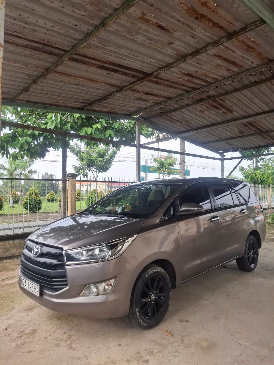 Toyota Innova 2.0E 2020 - Ngoại thất 3