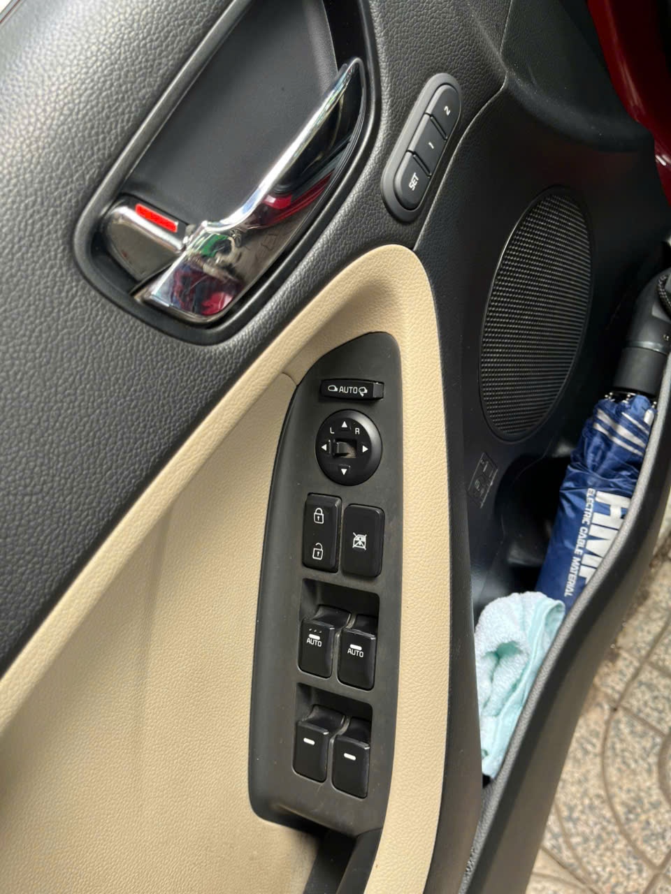 Kia Cerato 2.0 AT Premium 2018 - Nội thất 10