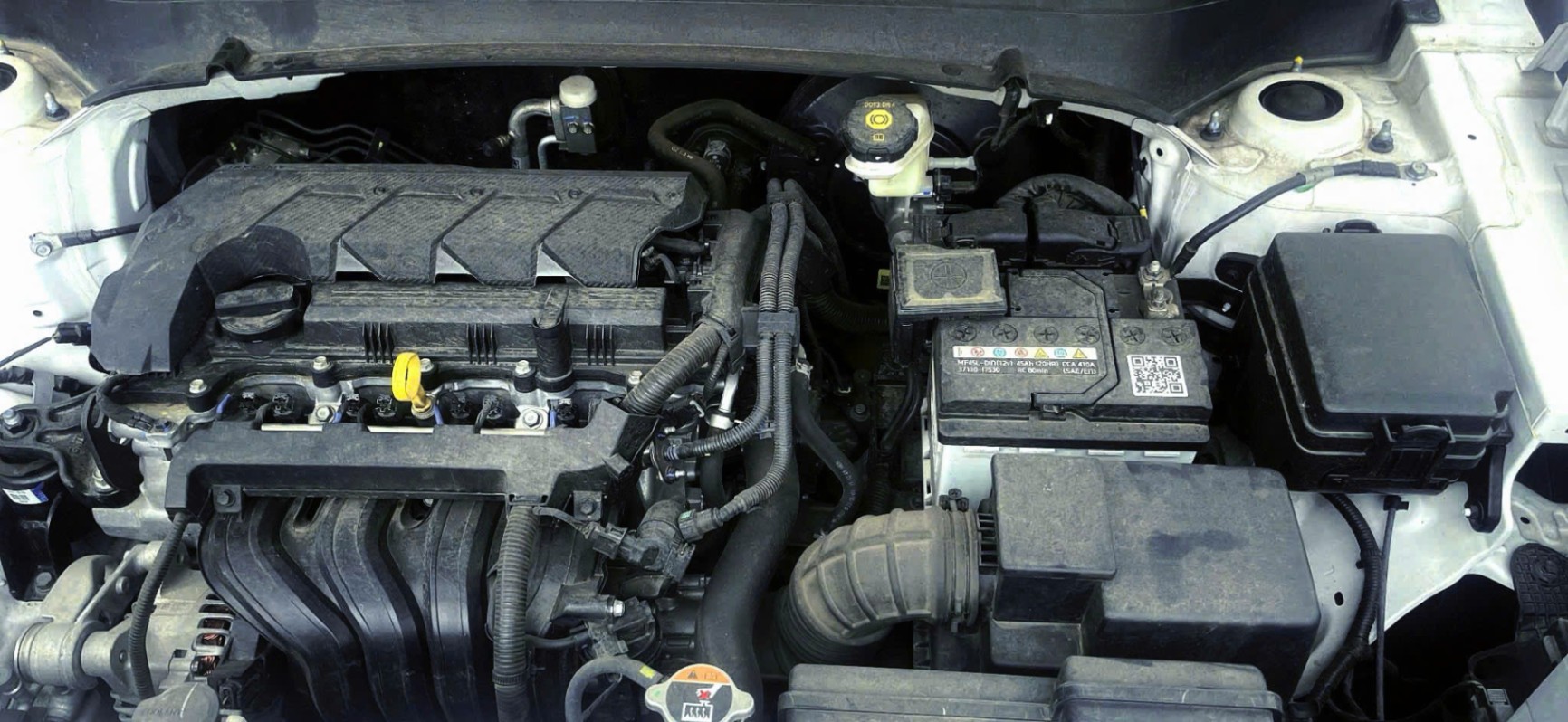 Hyundai Creta Cao cấp 1.5 AT 2022 - Khoang động cơ 2