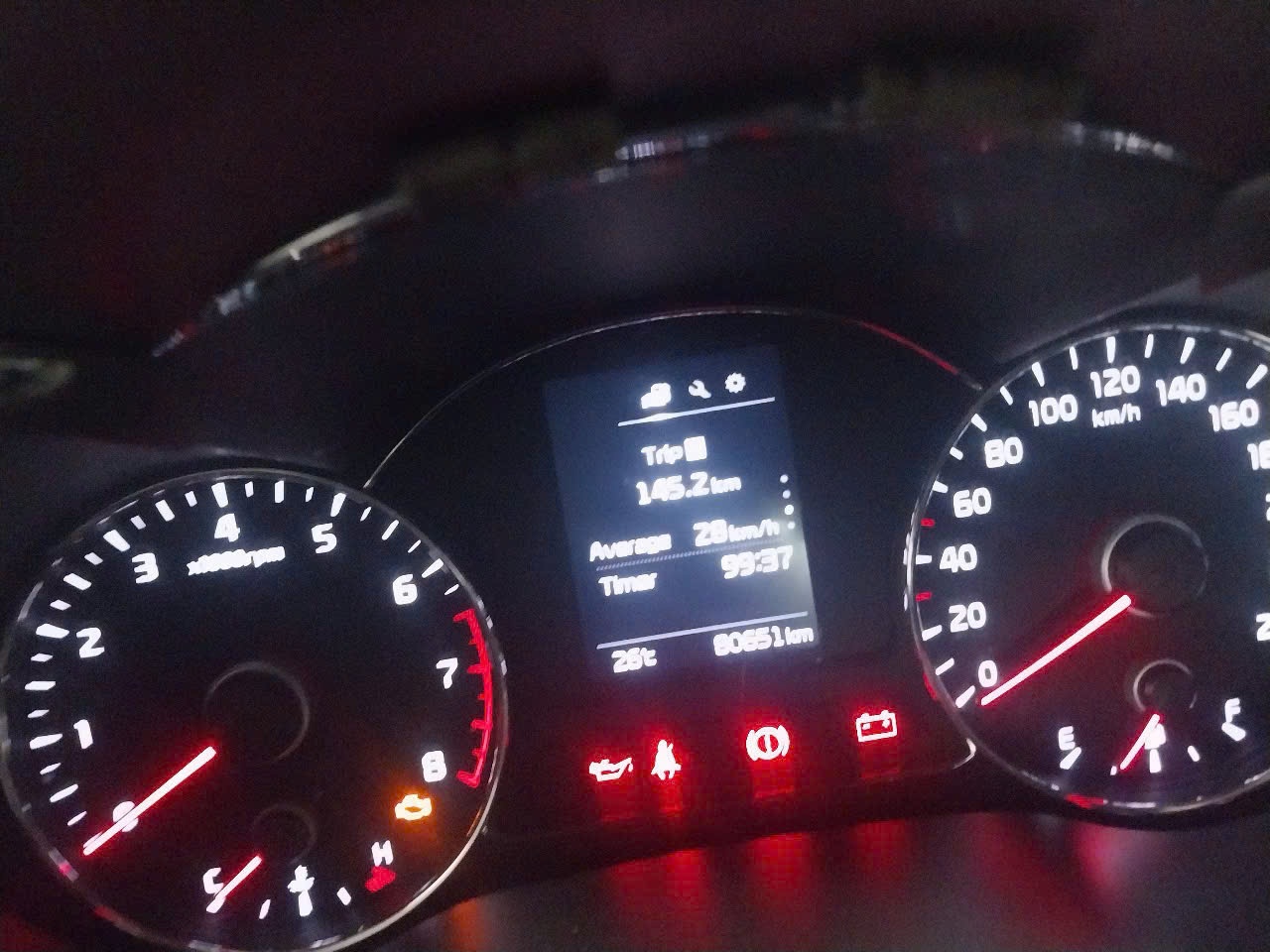 Kia Cerato 1.6 MT 2018 - Nội thất 3