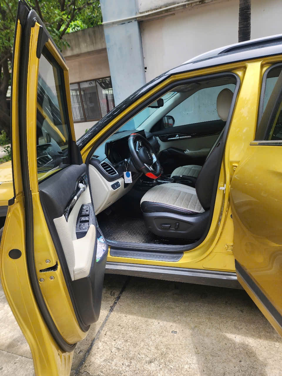 Kia Seltos Premium 1.6 AT 2022 - Nội thất 2