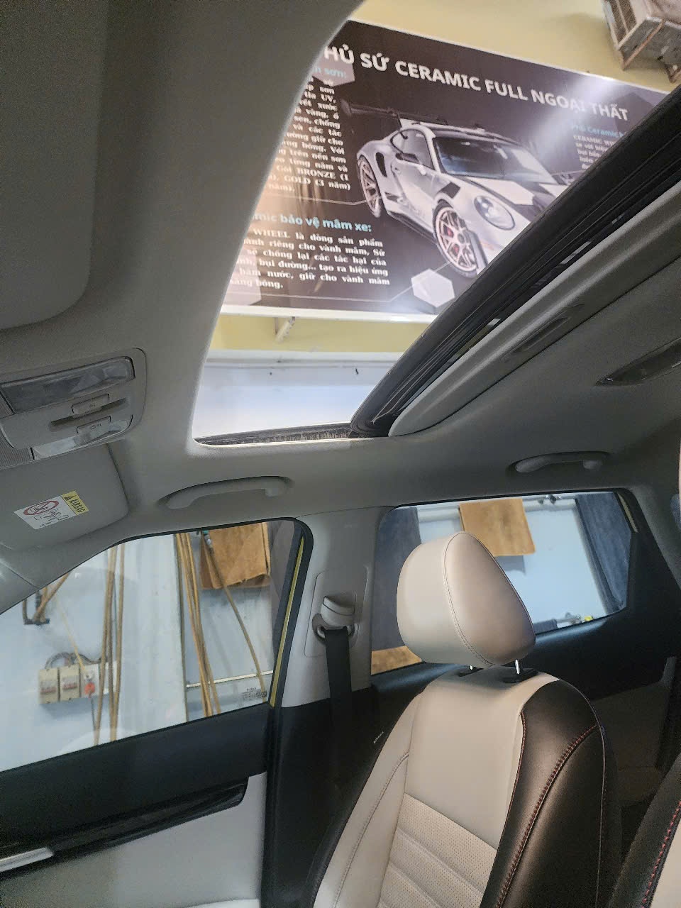 Kia Seltos Premium 1.6 AT 2022 - Nội thất 10