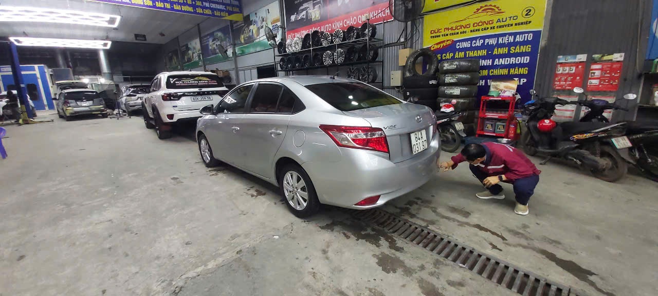 Toyota Vios 1.5E 2017 - Khoang động cơ 1
