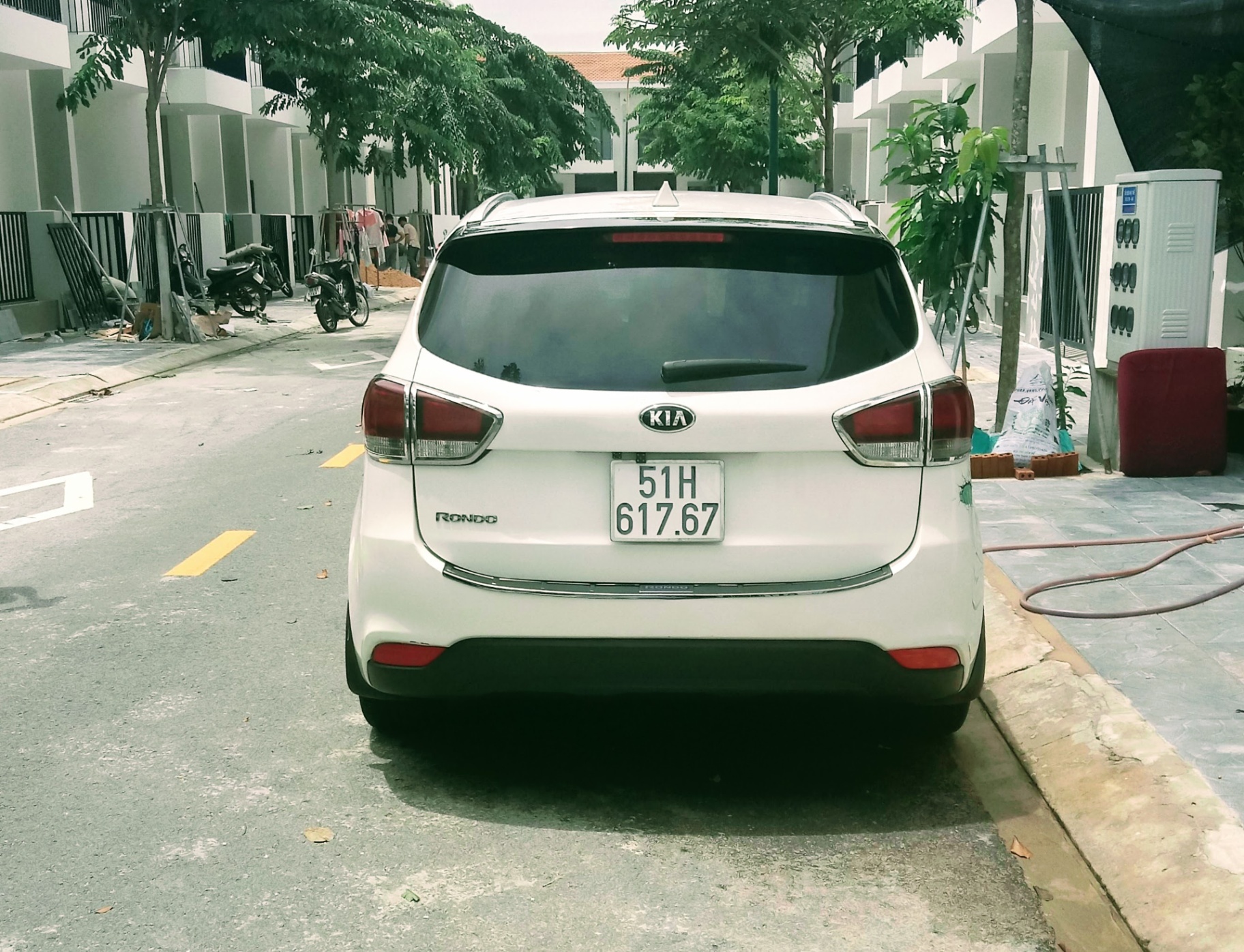 Kia Rondo GMT 2017 - Ngoại thất 3