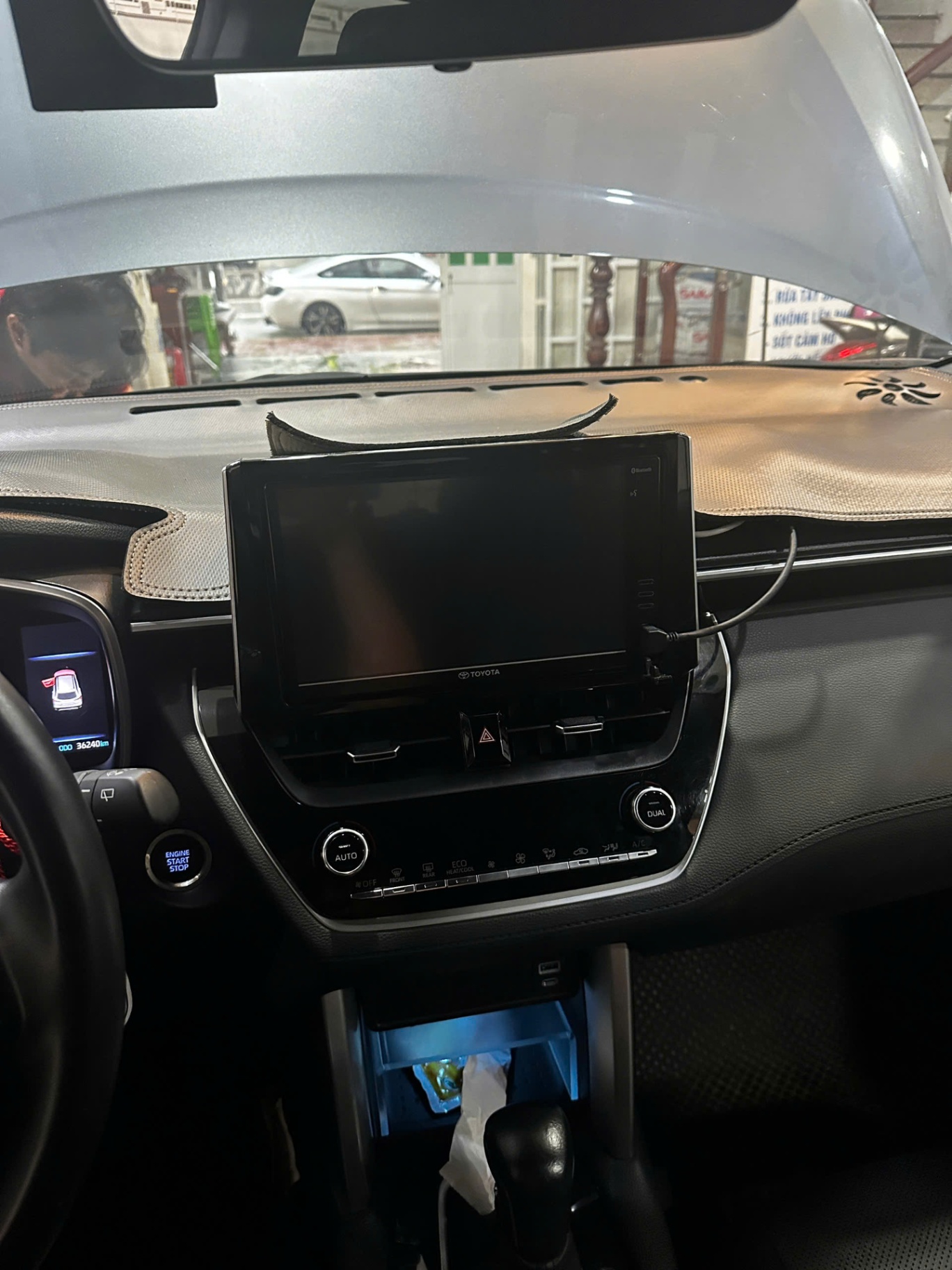 Toyota Corolla cross 1.8V 2021 - Nội thất 6