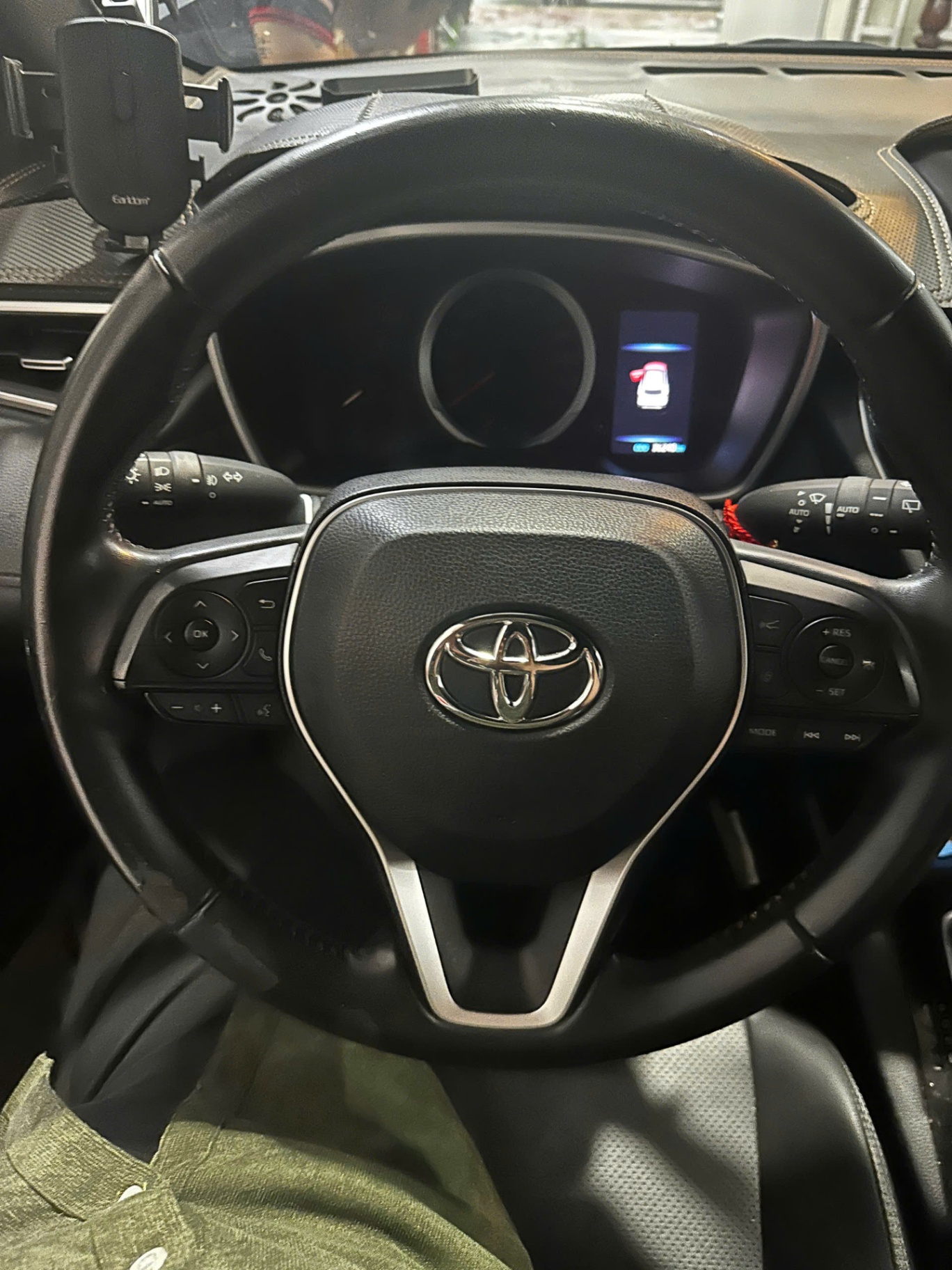 Toyota Corolla cross 1.8V 2021 - Nội thất 8