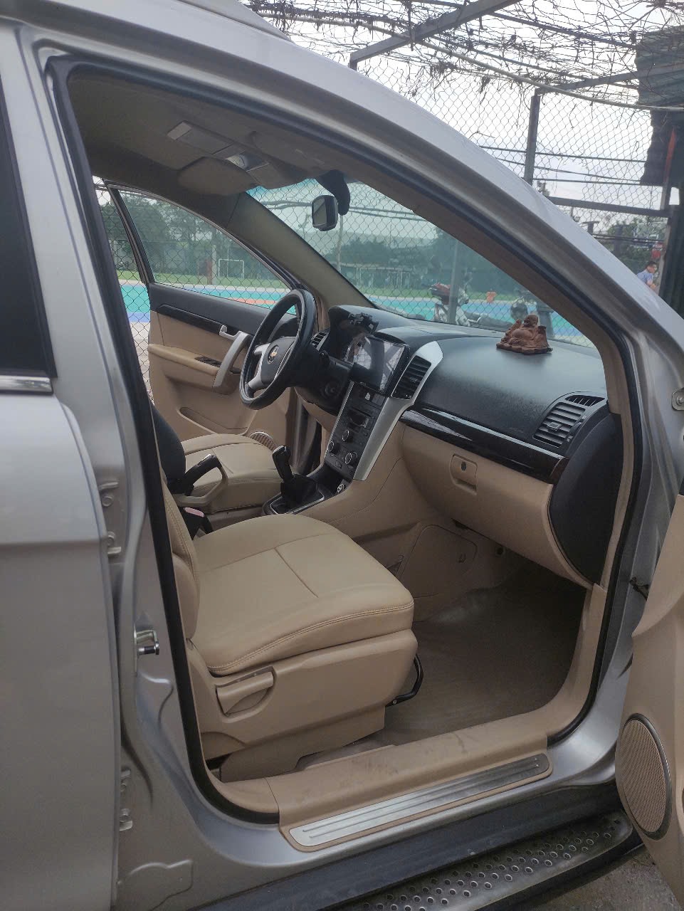 Chevrolet Captiva LS 2.4 MT 2007 - Nội thất 4