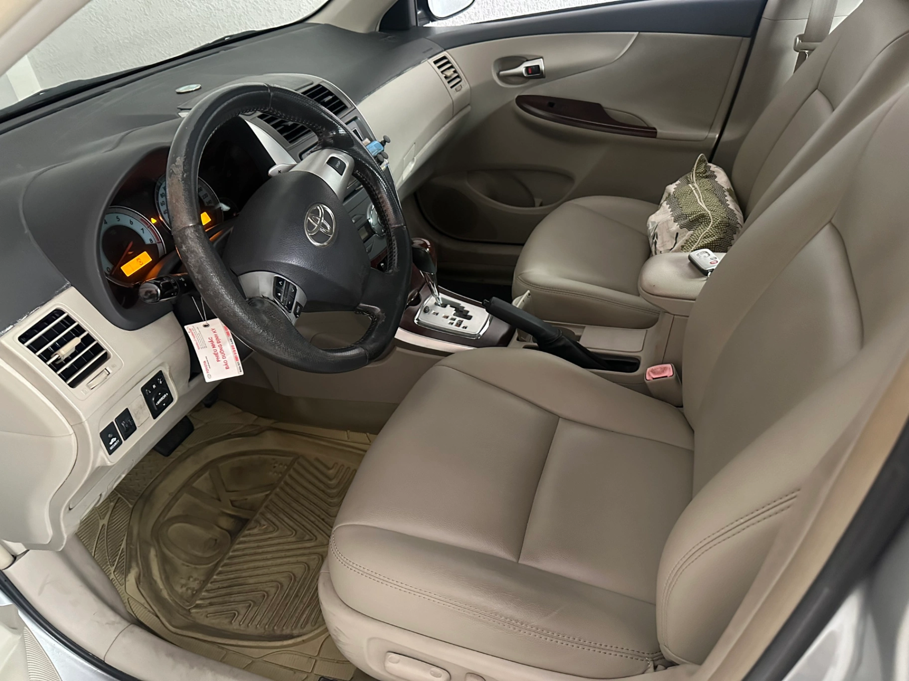 Toyota Corolla altis 2.0V 2011 - Nội thất 1