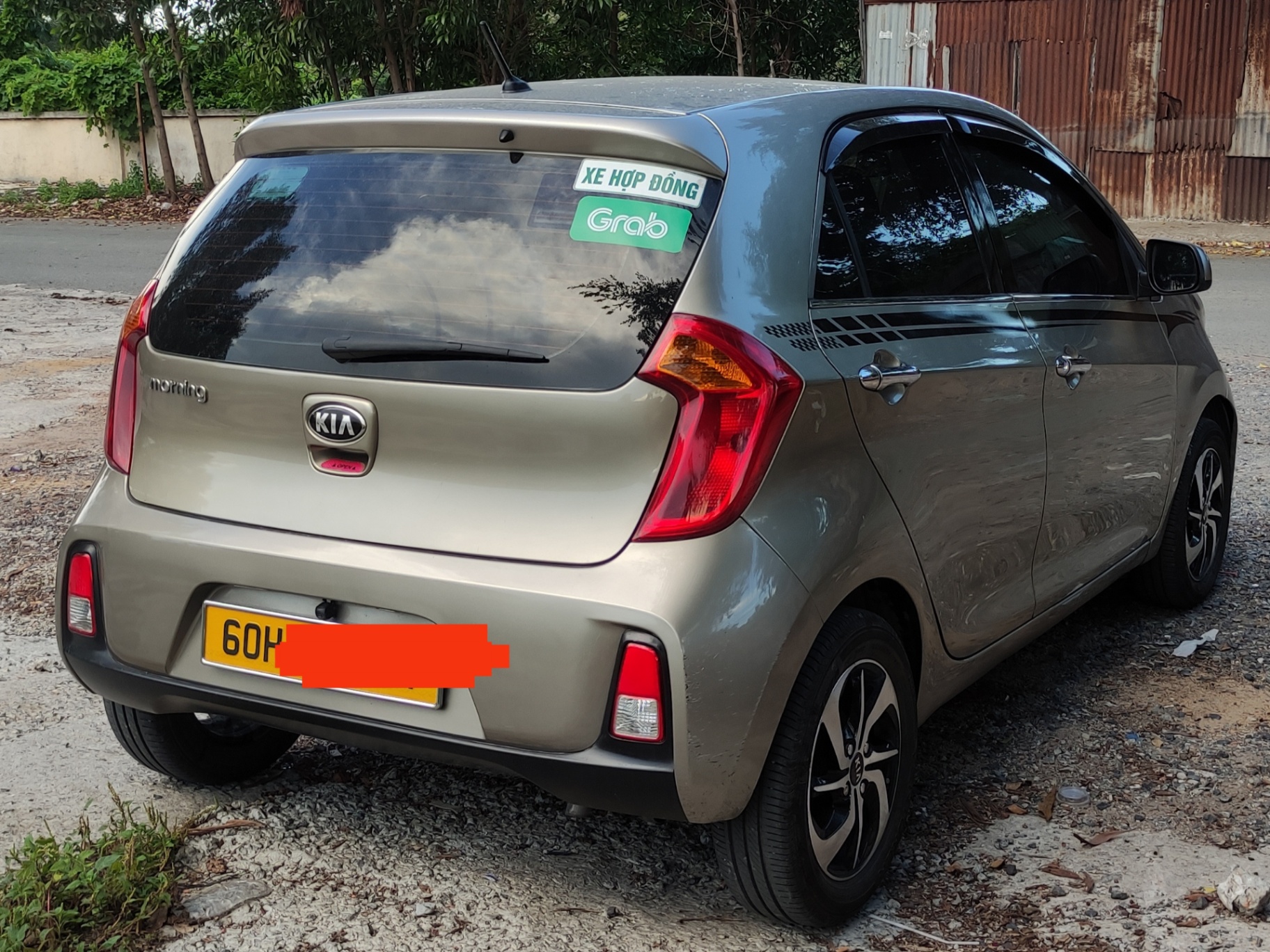 Kia Morning MT 2018 - Ngoại thất 2