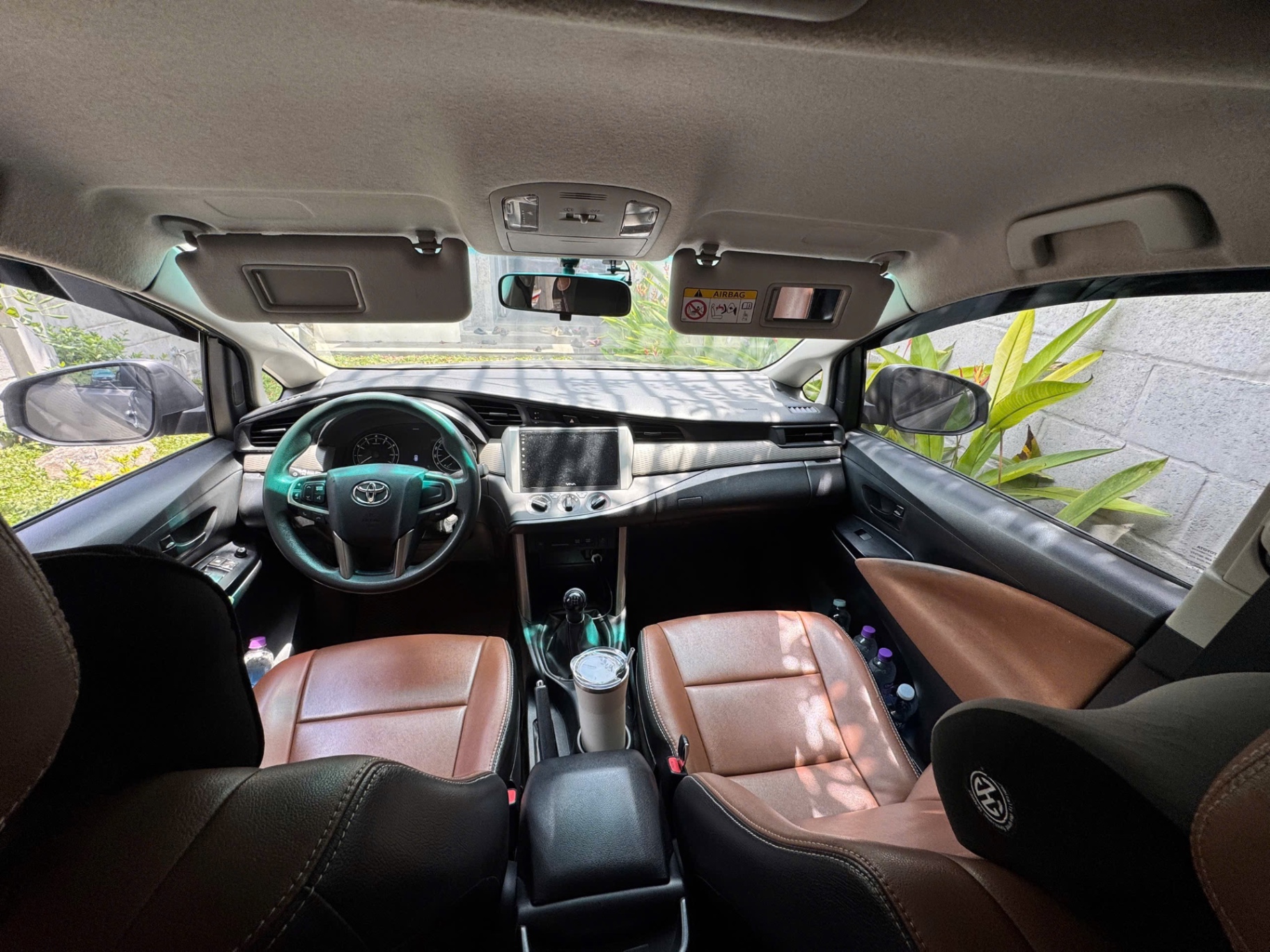 Toyota Innova 2.0E 2017 - Nội thất 1