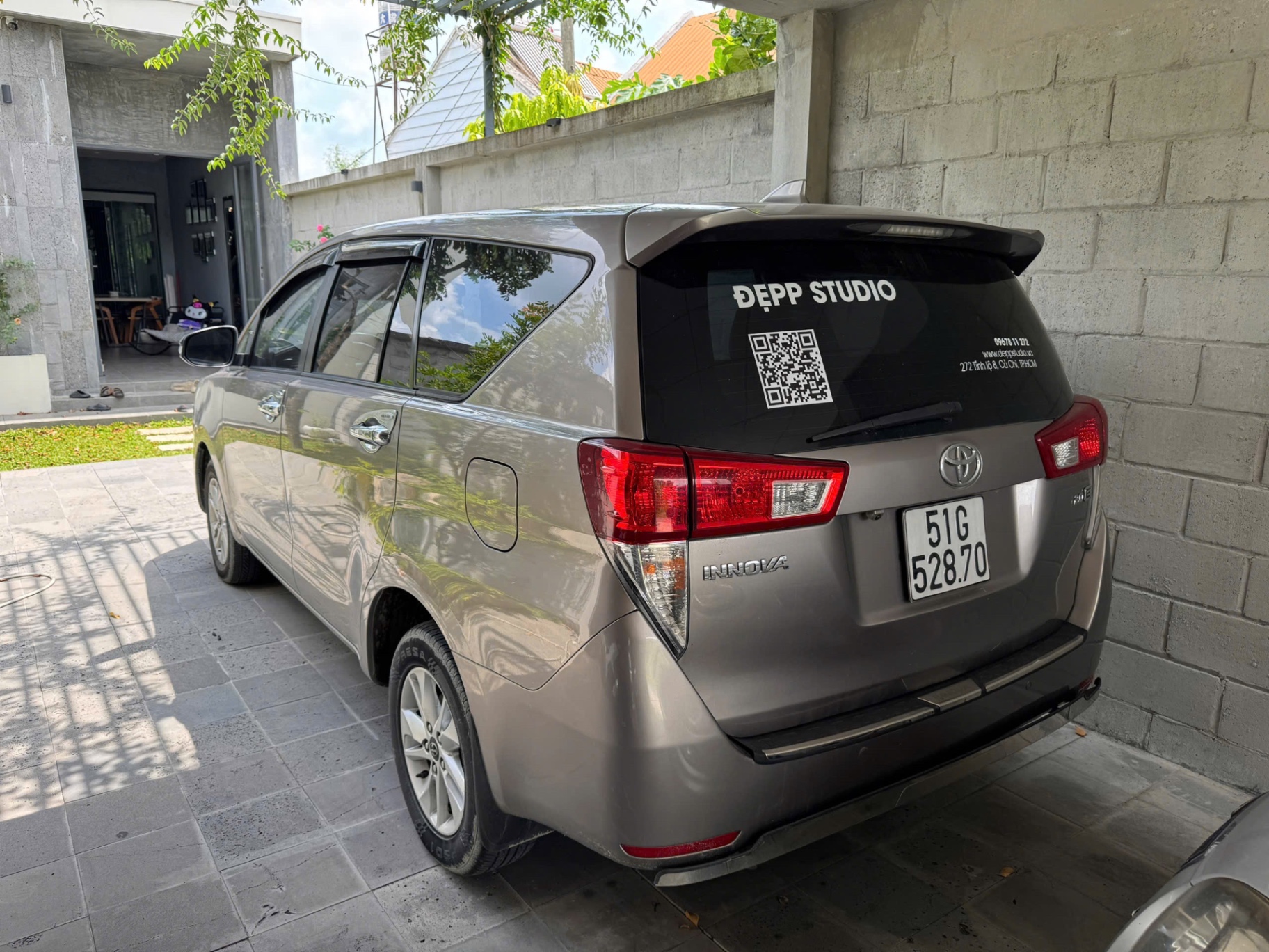 Toyota Innova 2.0E 2017