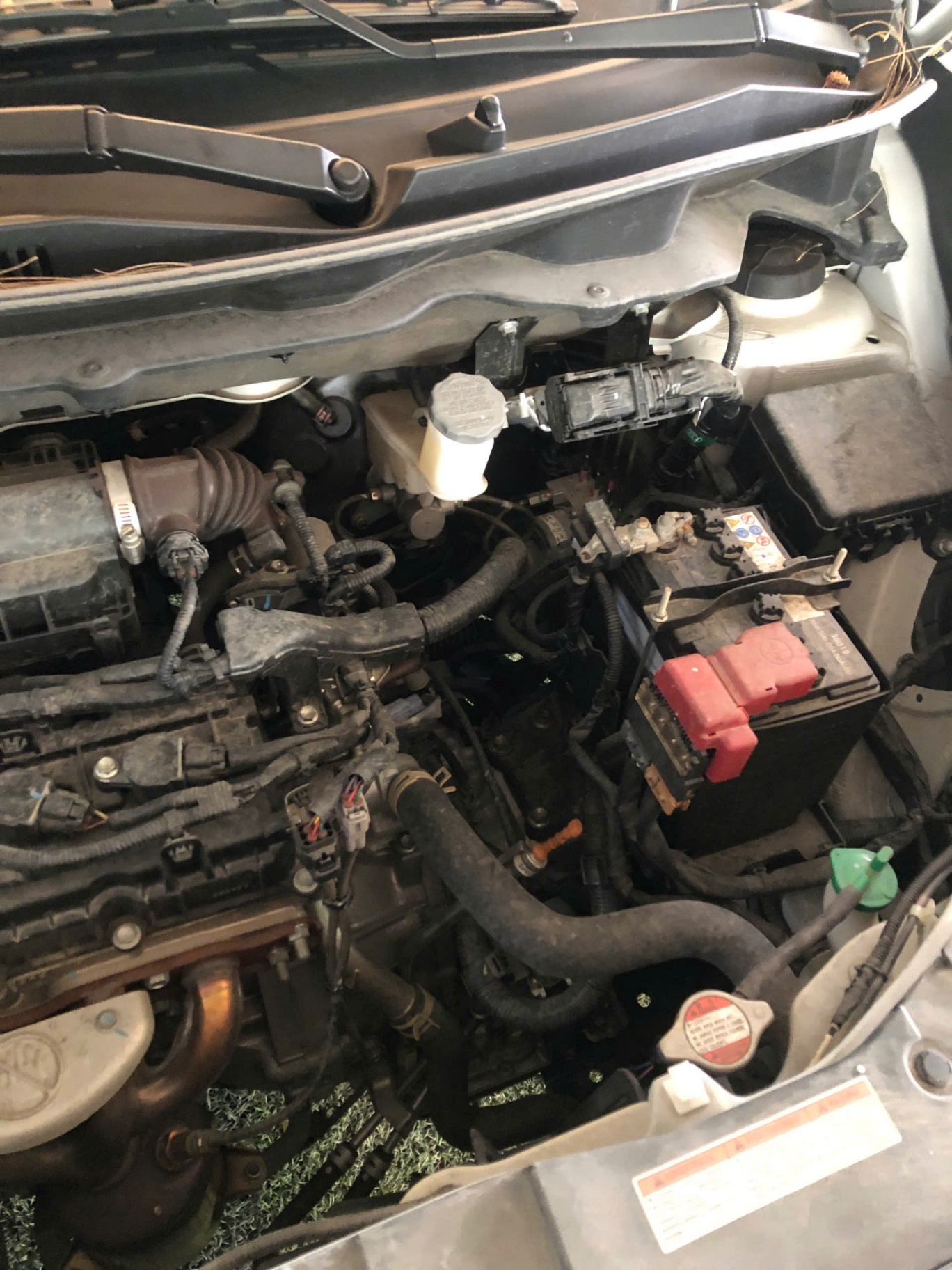 Suzuki Xl7 1.5 AT 2022 - Khoang động cơ 2
