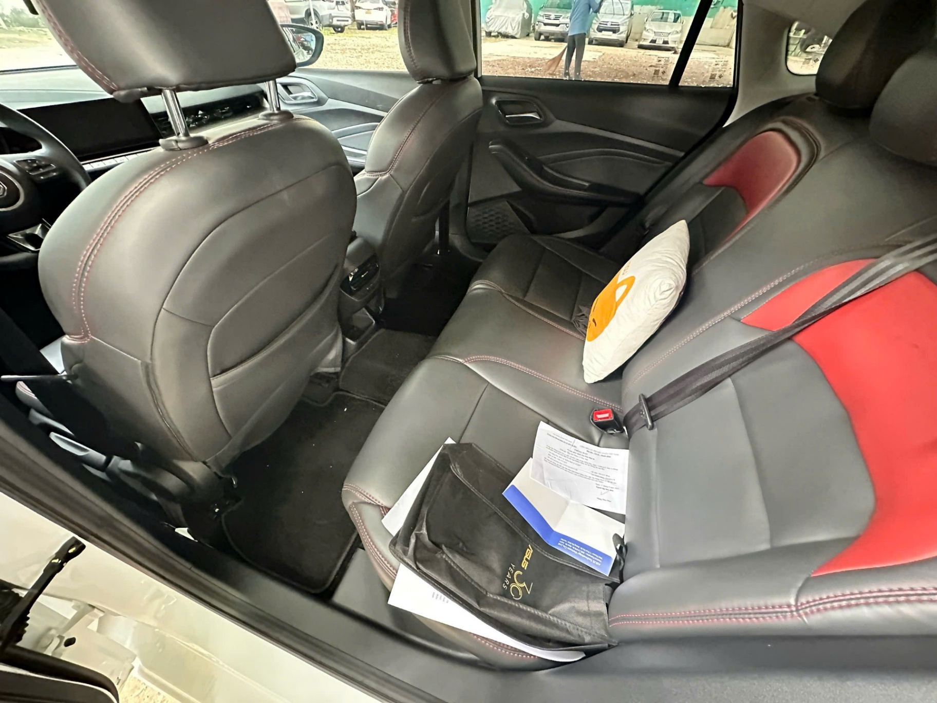 MG 5 Standard 1.5 AT 2022 - Nội thất 1