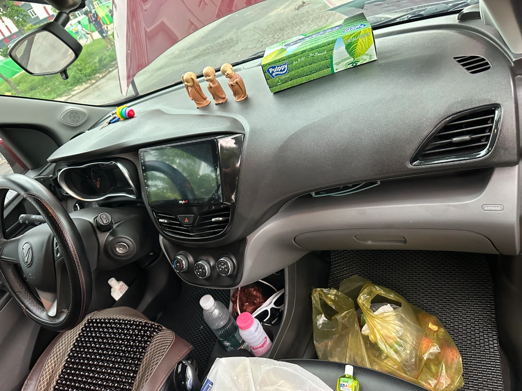Vinfast Fadil Nâng cao 1.4 AT 2022 - Nội thất 4