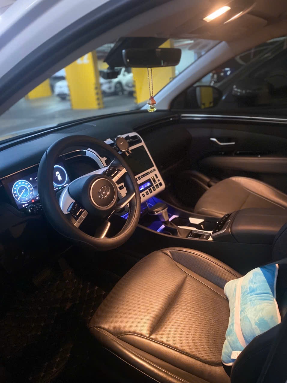 Hyundai Tucson 2.0 AT Đặc biệt 2023 - Nội thất 1