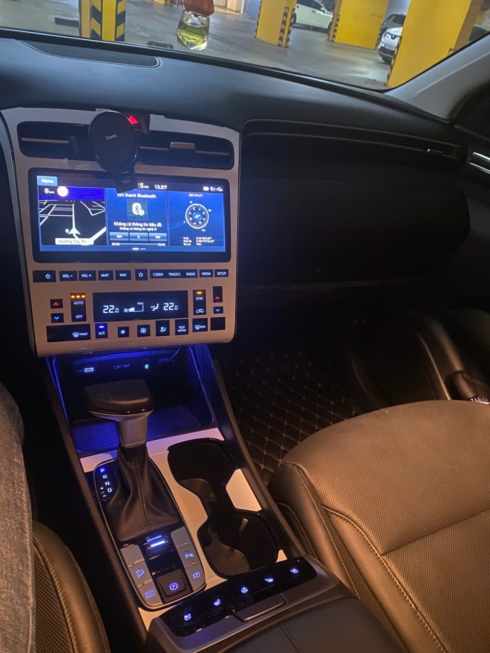 Hyundai Tucson 2.0 AT Đặc biệt 2023 - Nội thất 3