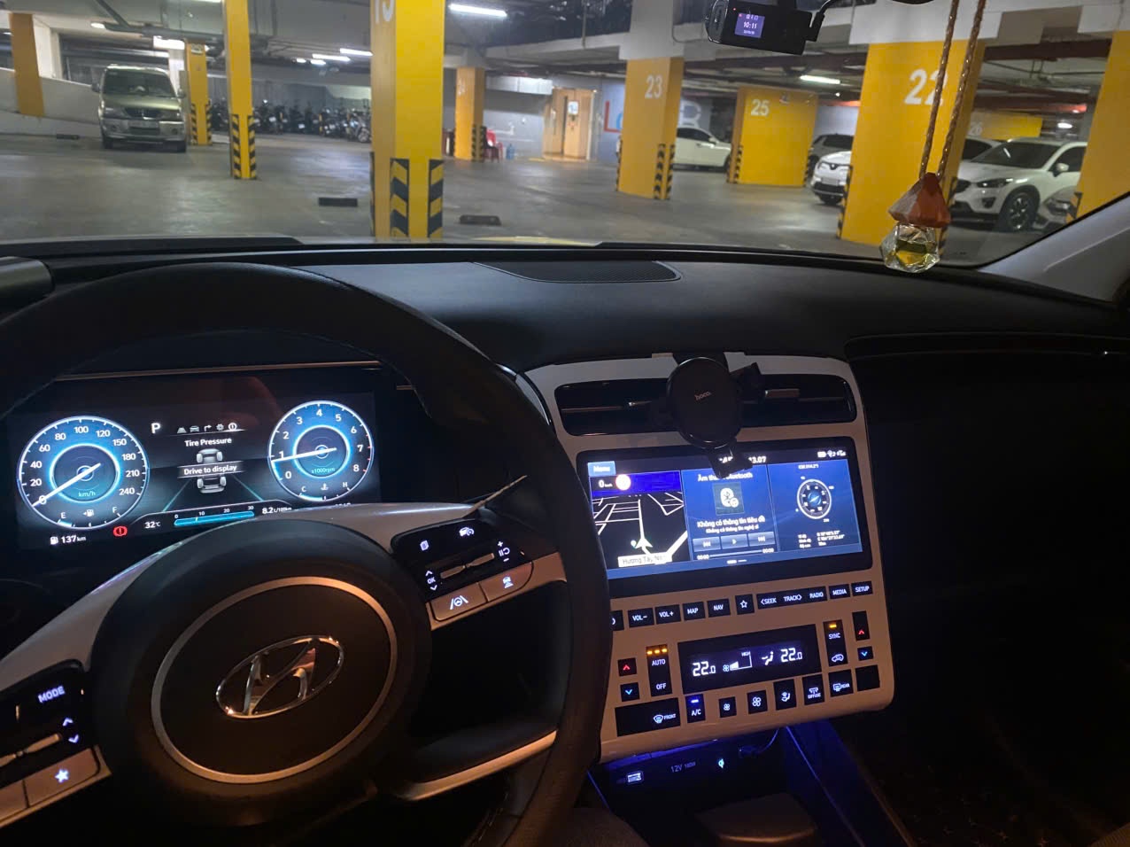 Hyundai Tucson 2.0 AT Đặc biệt 2023 - Nội thất 4