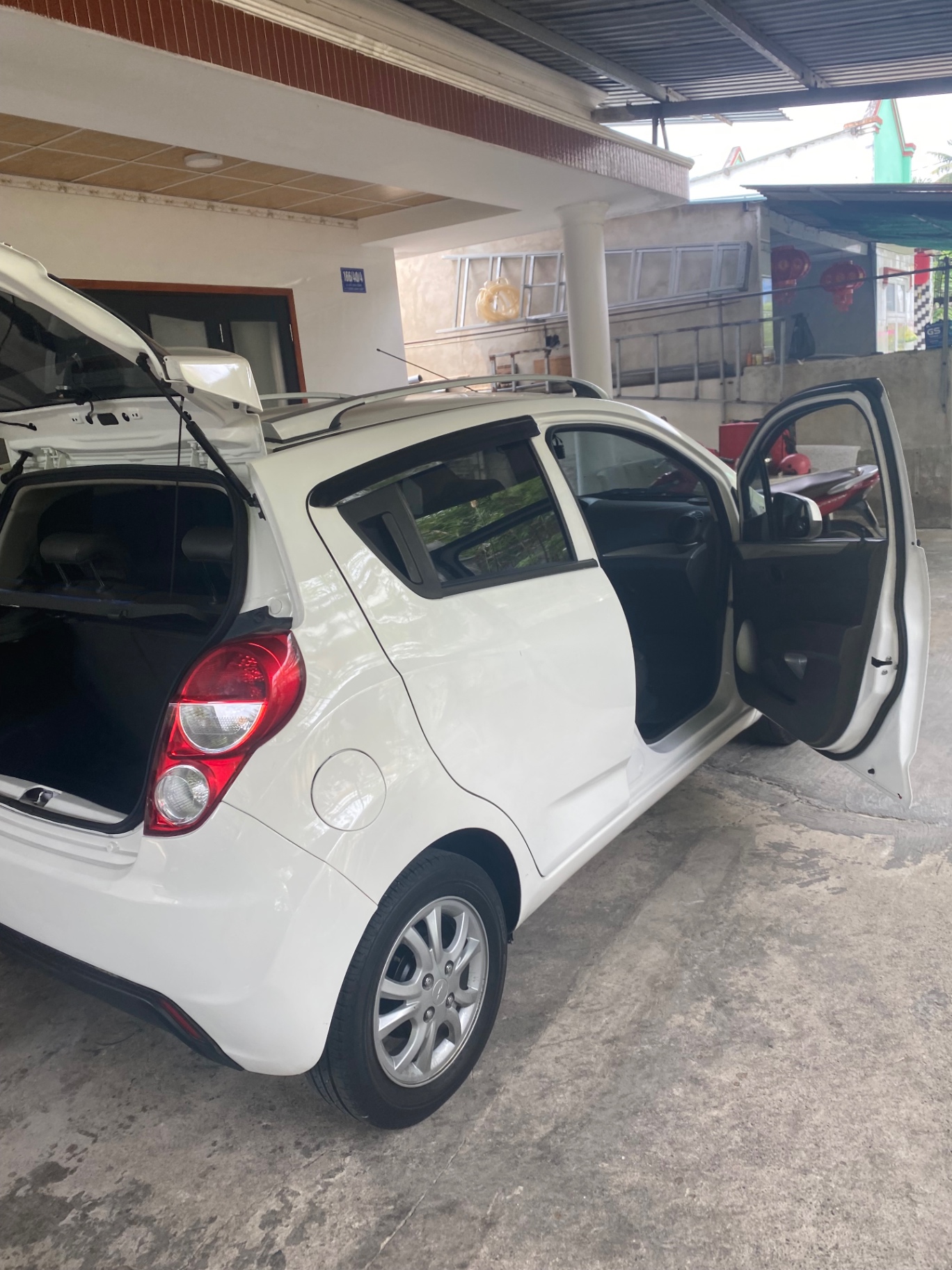 Chevrolet Spark LTZ 1.0 AT 2014 - Ngoại thất 1