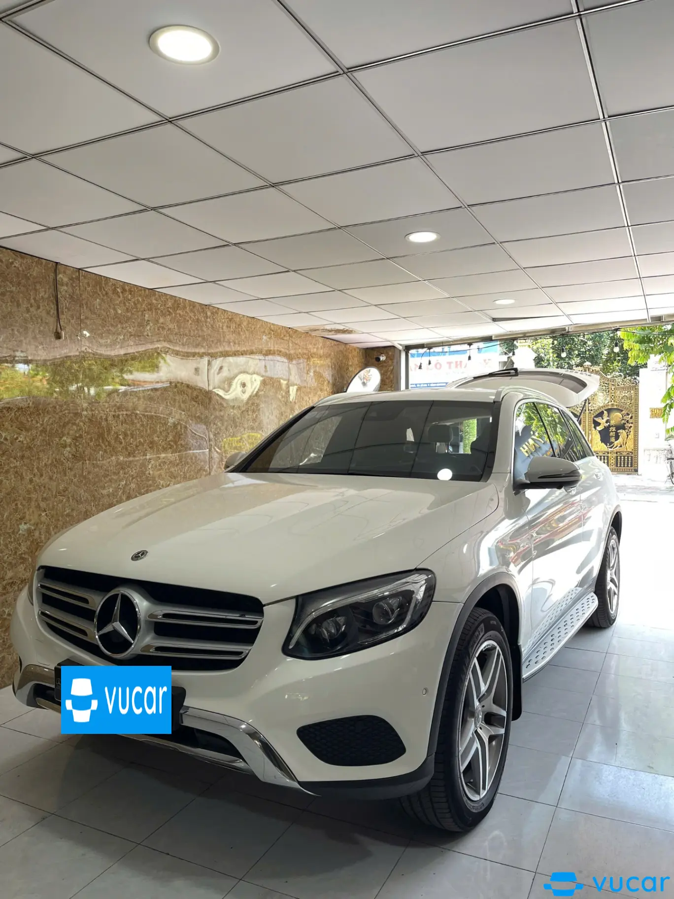 Mercedes Glc 250 4Matic 2017 - Ngoại thất 12