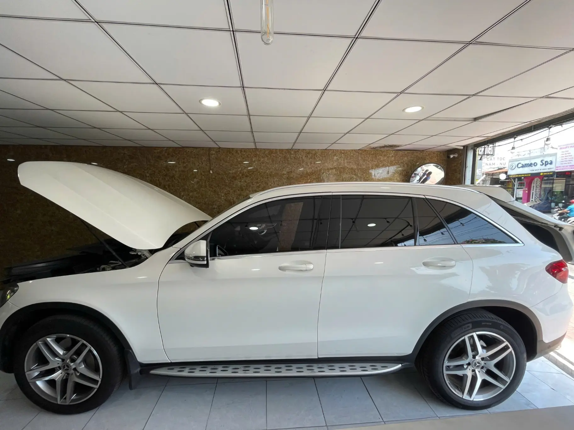 Mercedes Glc 250 4Matic 2017 - Ngoại thất 4