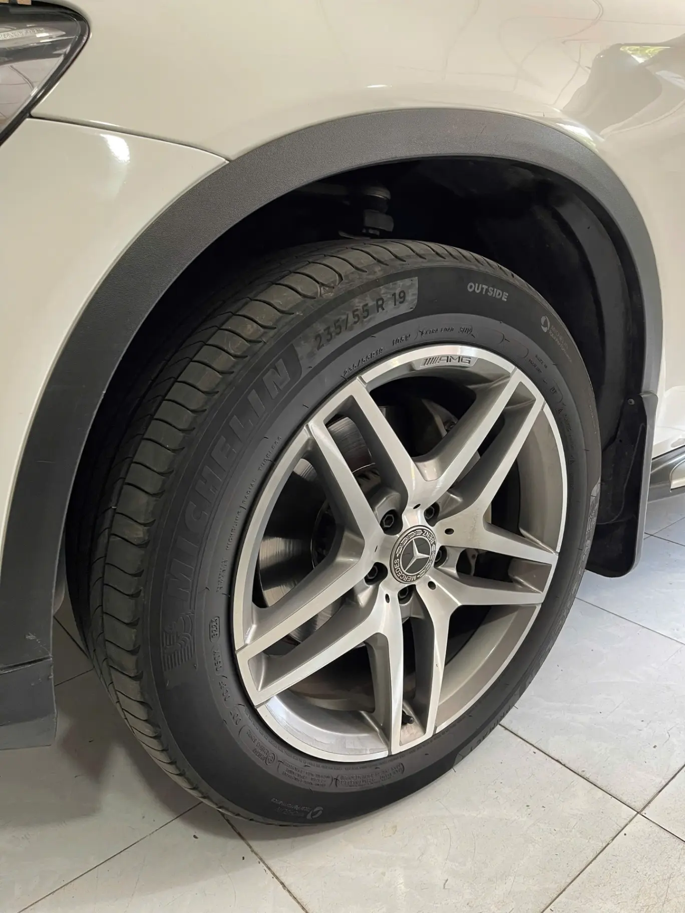 Mercedes Glc 250 4Matic 2017 - Ngoại thất 5