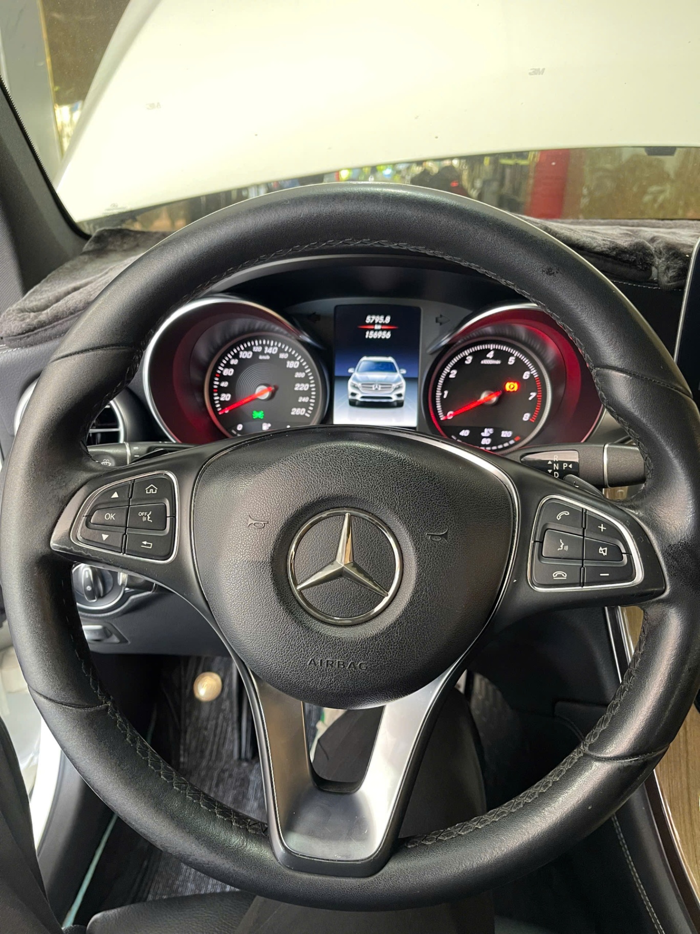 Mercedes Glc 250 4Matic 2017 - Nội thất 11