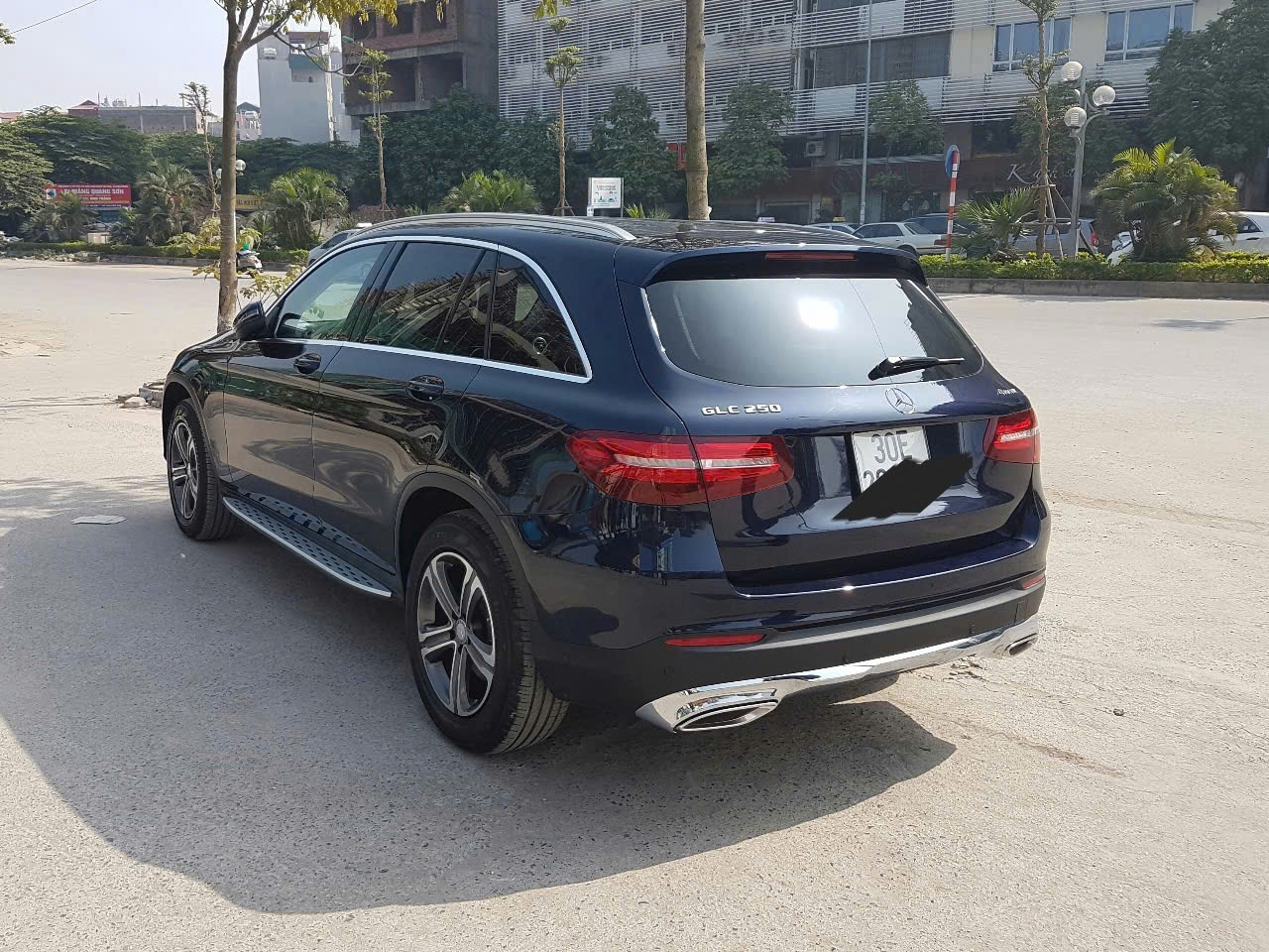Mercedes Glc 250 4Matic 2016 - Ngoại thất 2